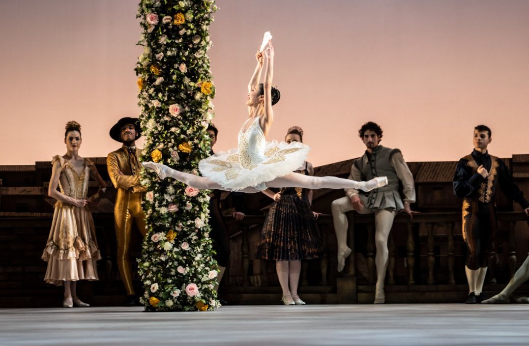 Momoko Hirata as Kitri in Carlos Acosta's <i>Don Quixote</i> with Birmingham Royal Ballet &copy; Johan Persson