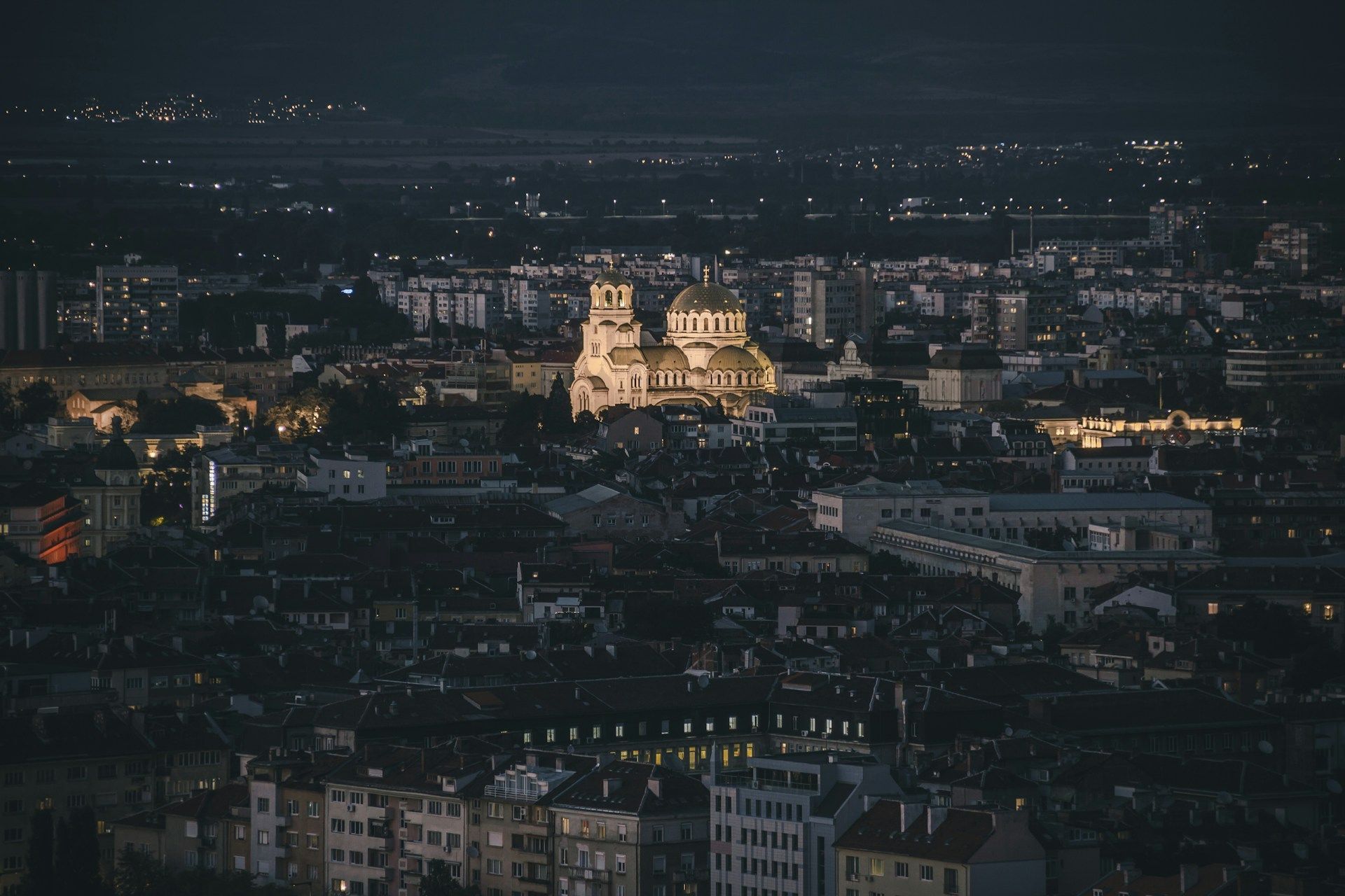 Sofia at night &copy; Alexandr Bormotin | Unsplash