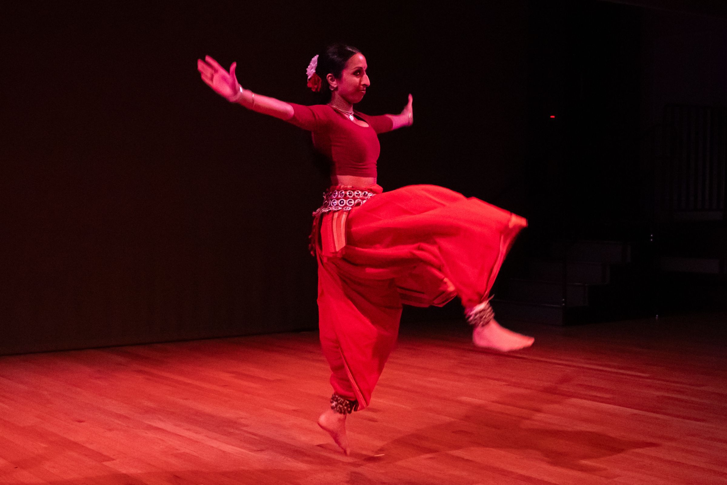 Jeevika Bhat in <i>Manikya</i> © Steven Pisano
