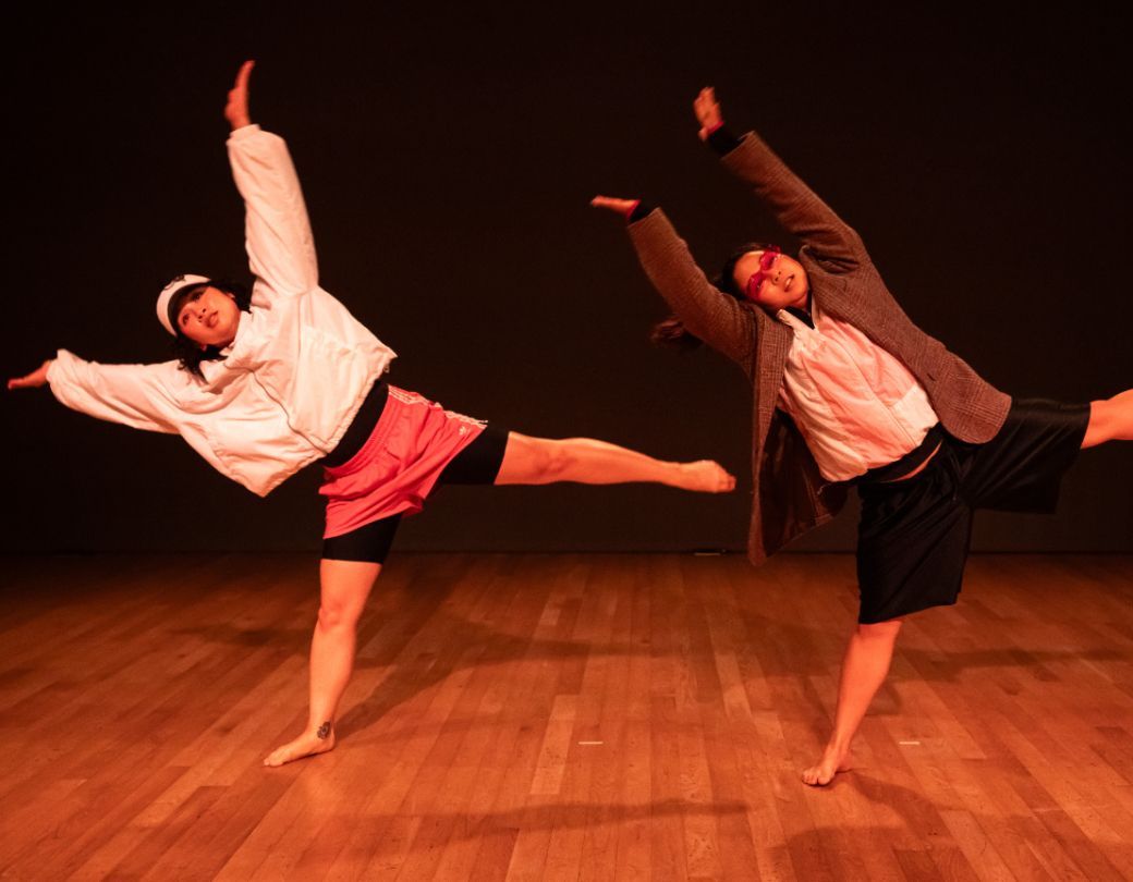 Grace Yi-Li Tong and Stephanie Shin in <i>3,2,1...GO</i> © Steven Pisano