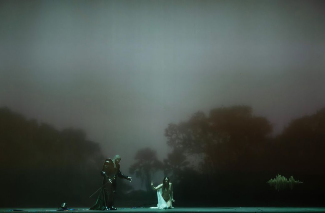 Simon Keenlyside (Golaud) and Sara Blanch (M&eacute;lisande) &copy; Monika Rittershaus | Teatro alla Scala