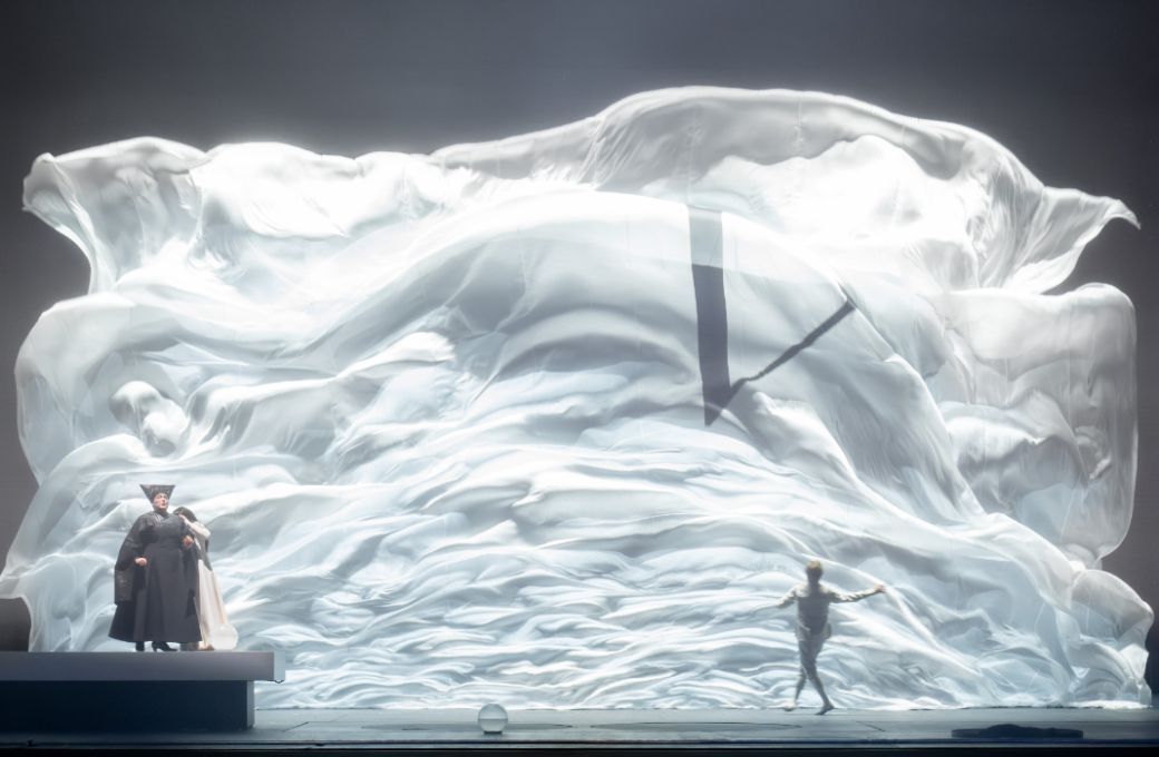 <i>Pell&eacute;as et M&eacute;lisande</i> &copy; Monika Rittershaus | Teatro alla Scala