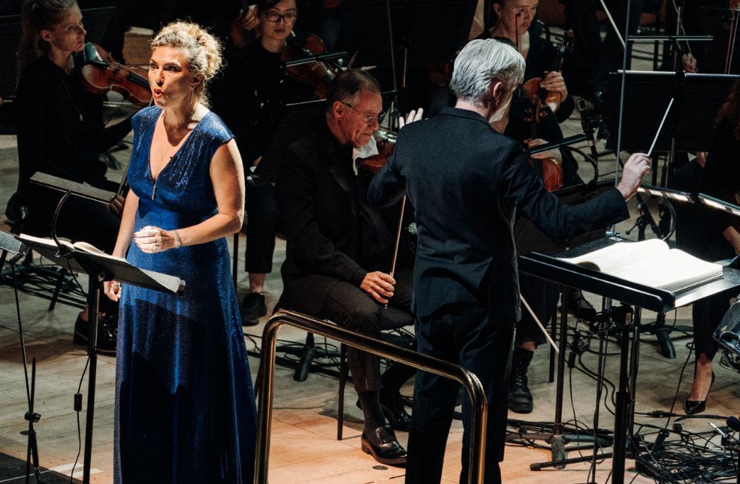 Annette Dasch, Edward Gardner and the London Philharmonic Orchestra &copy; Pete Woodhead