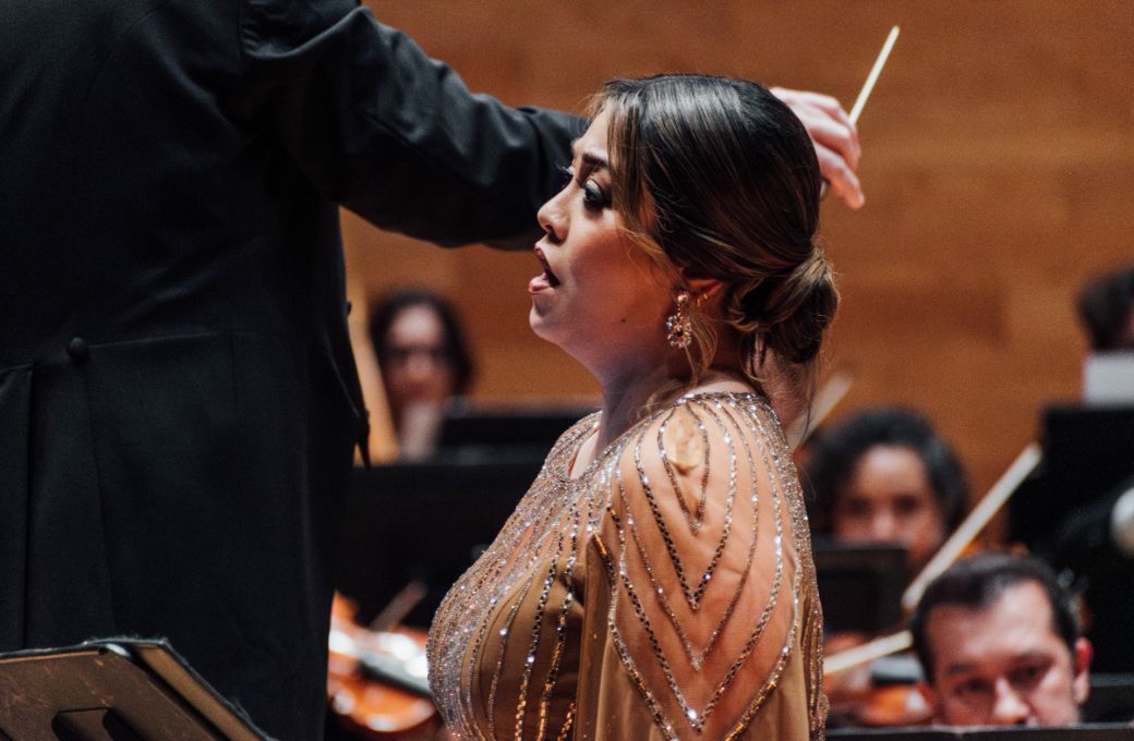 La mezzosoprano Harumi Castro © Orquesta Sinfónica de Xalapa