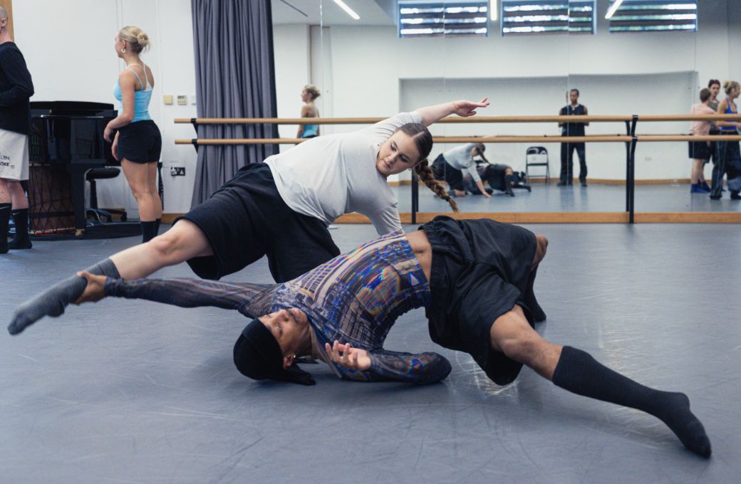 Rambert School in rehearsal for Wayne McGregor's <i>Augmented</i> © Jack Thomson