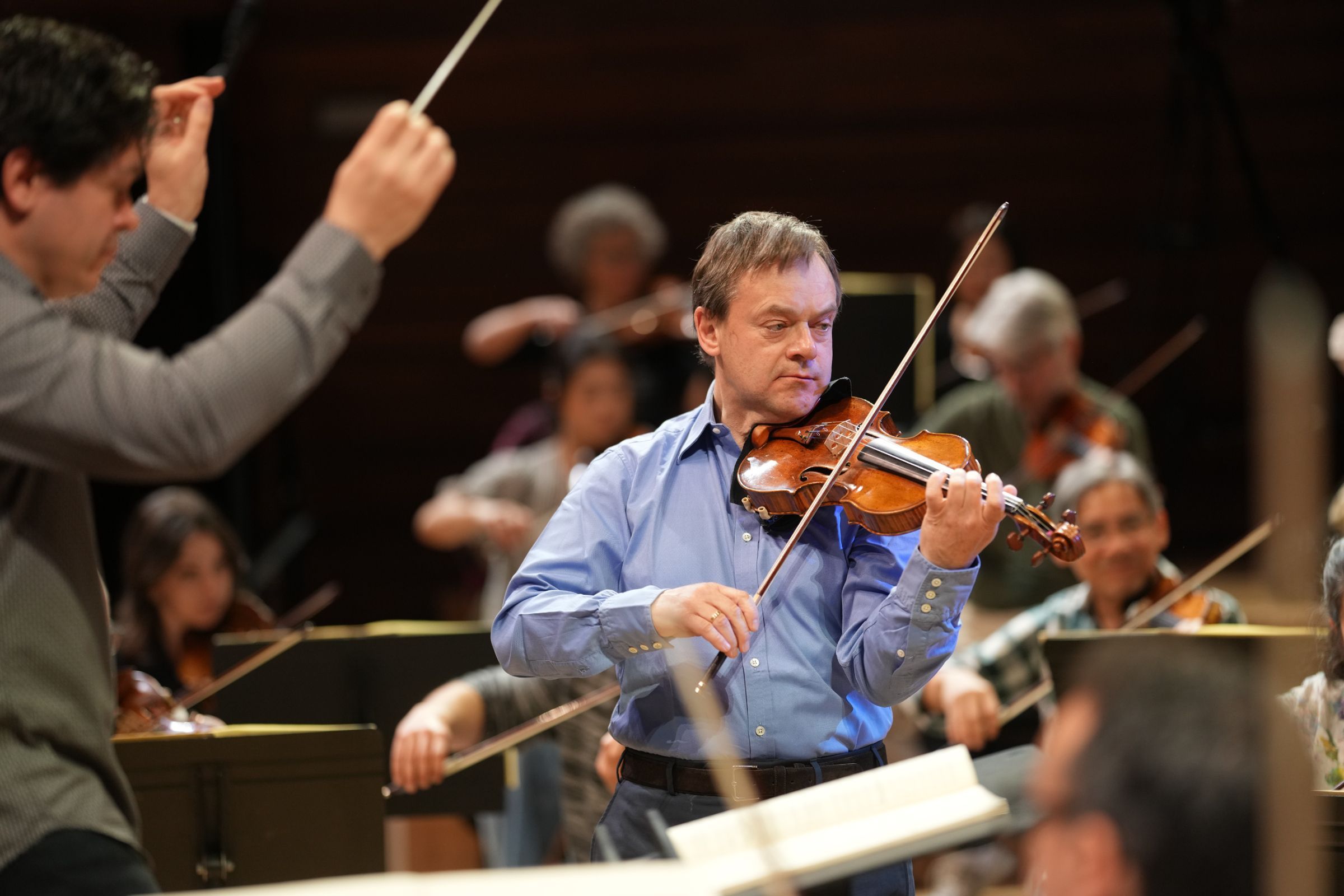 Frank Peter Zimmermann en répétition avec l'Orchestre National de France &copy; Christophe Abramowitz / Radio France