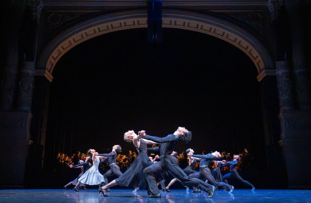 Dutch National Ballet in Hans van Manen’s <i>Black Cake</i> © Altin Kaftira