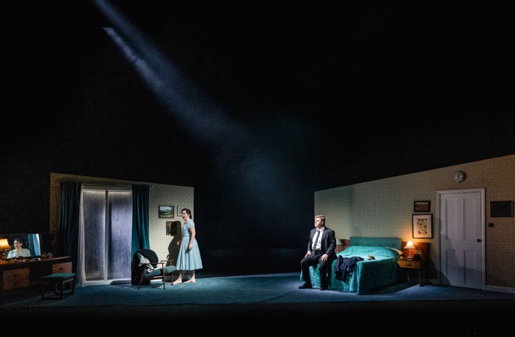 Ellen Pearson (Julia) and Sam Hird (Mark) © RBO | Mark Senior