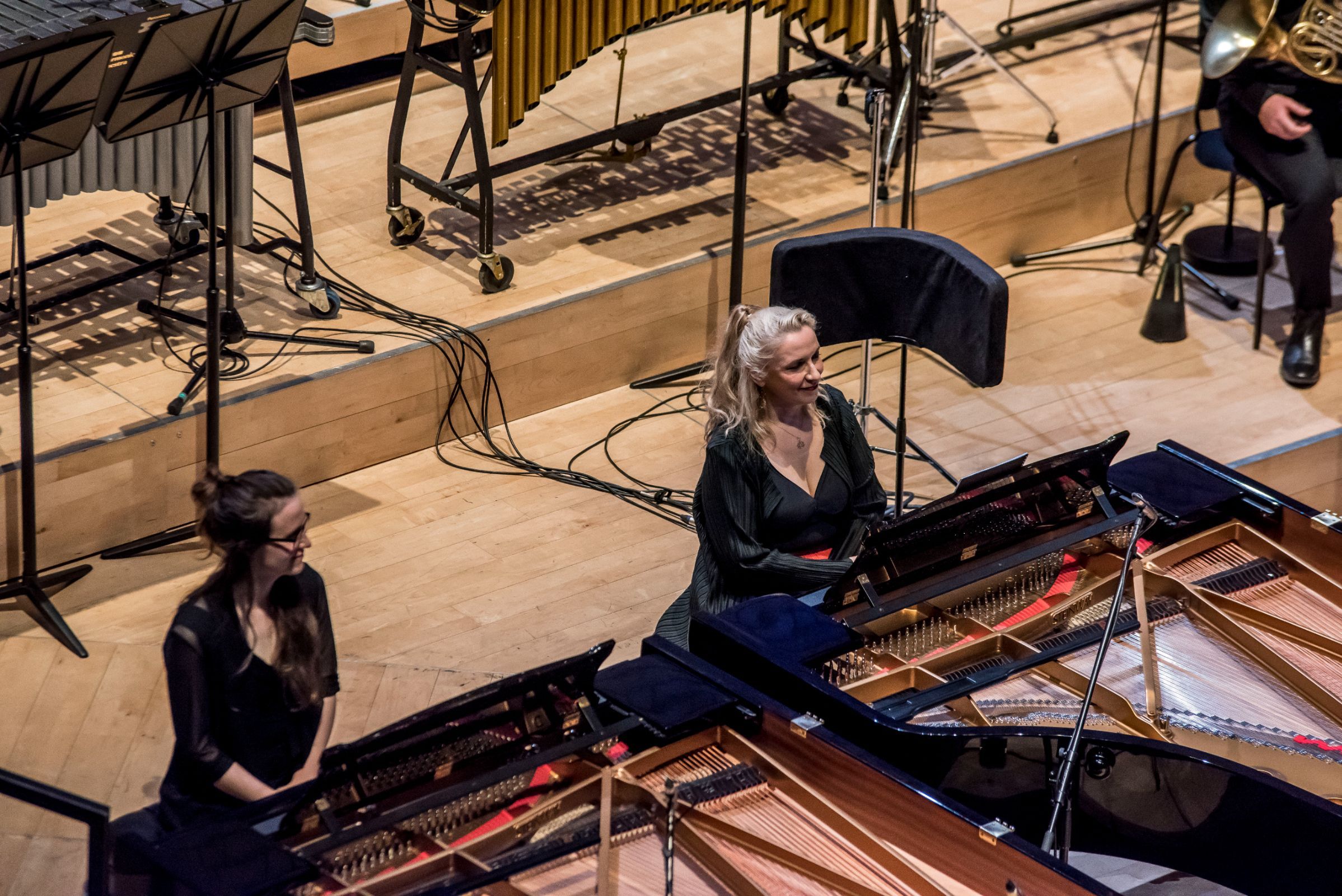 Katherine Tinker and Tamara Stefanovich &copy; Chris Payne