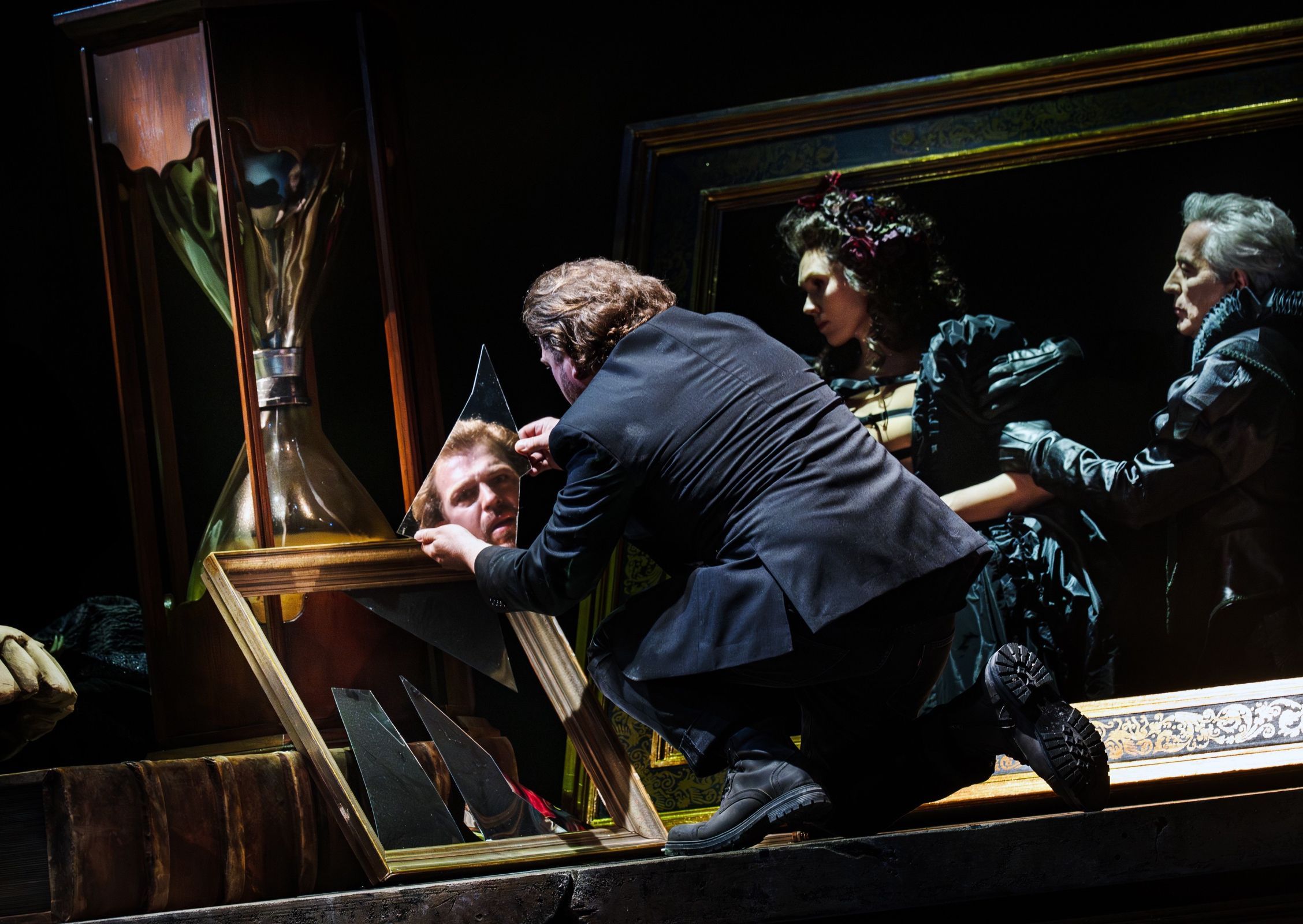 Julian Prégardien (Orfeo), Ruth Häde (Proserpina) and Thomas Berau (Plutone) © Christian Kleiner