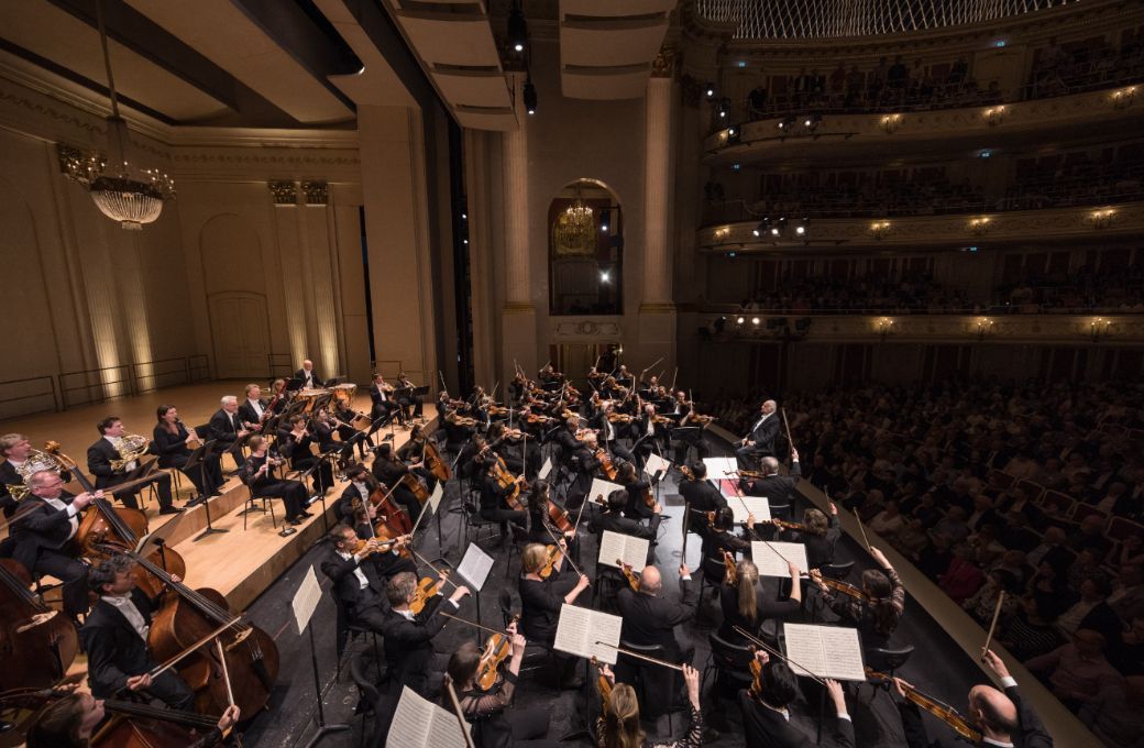 Zubin Mehta conducts the Staatskapelle Berlin &copy; Peter Adamik