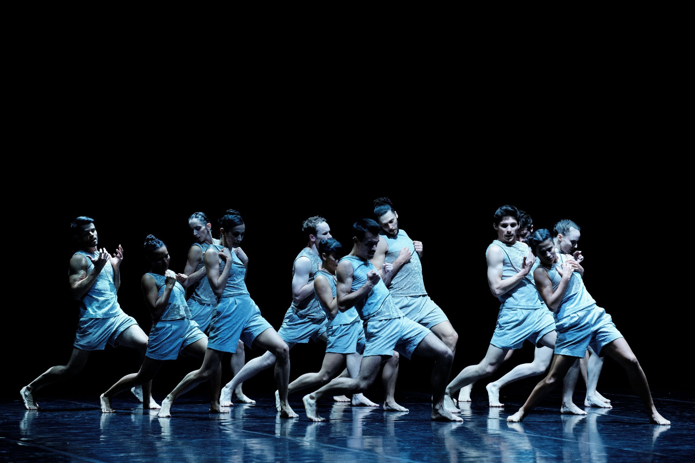 <i>Ici</i> de Léo Lérus par le Ballet de l'Opéra national du Rhin &copy; Agathe Poupeney