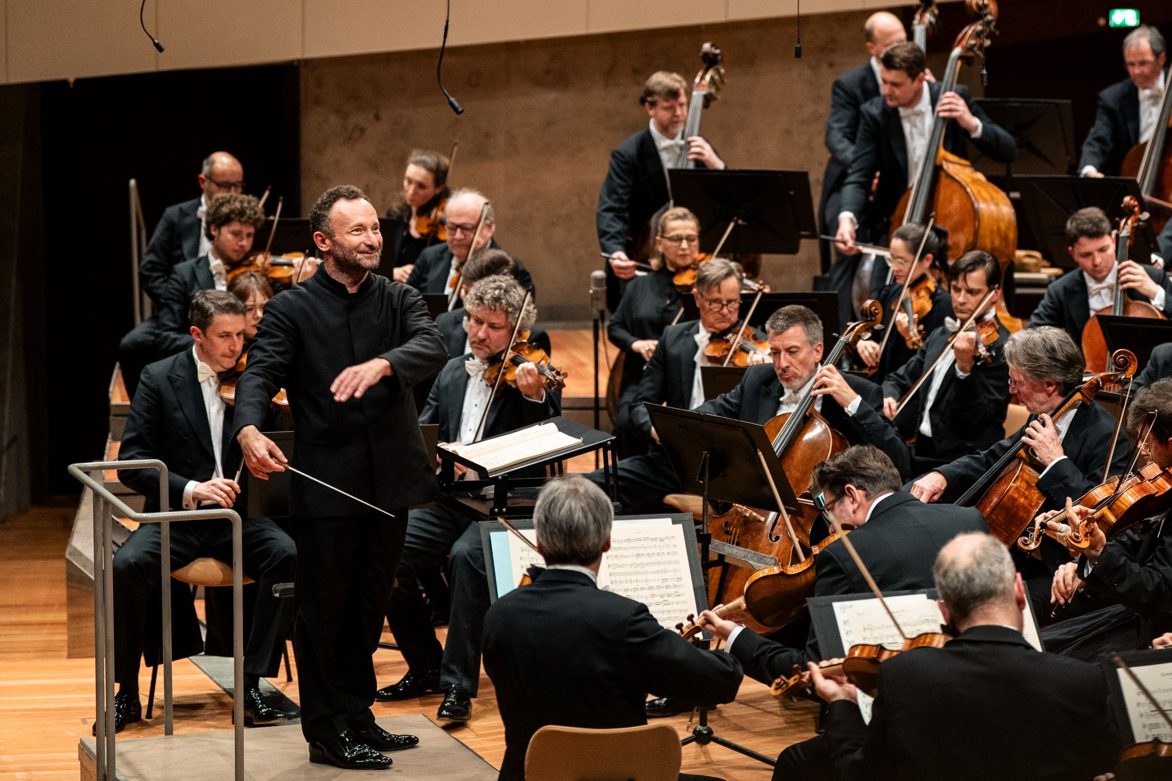 Kirill Petrenko conducts the Berliner Philharmoniker © Lena Laine