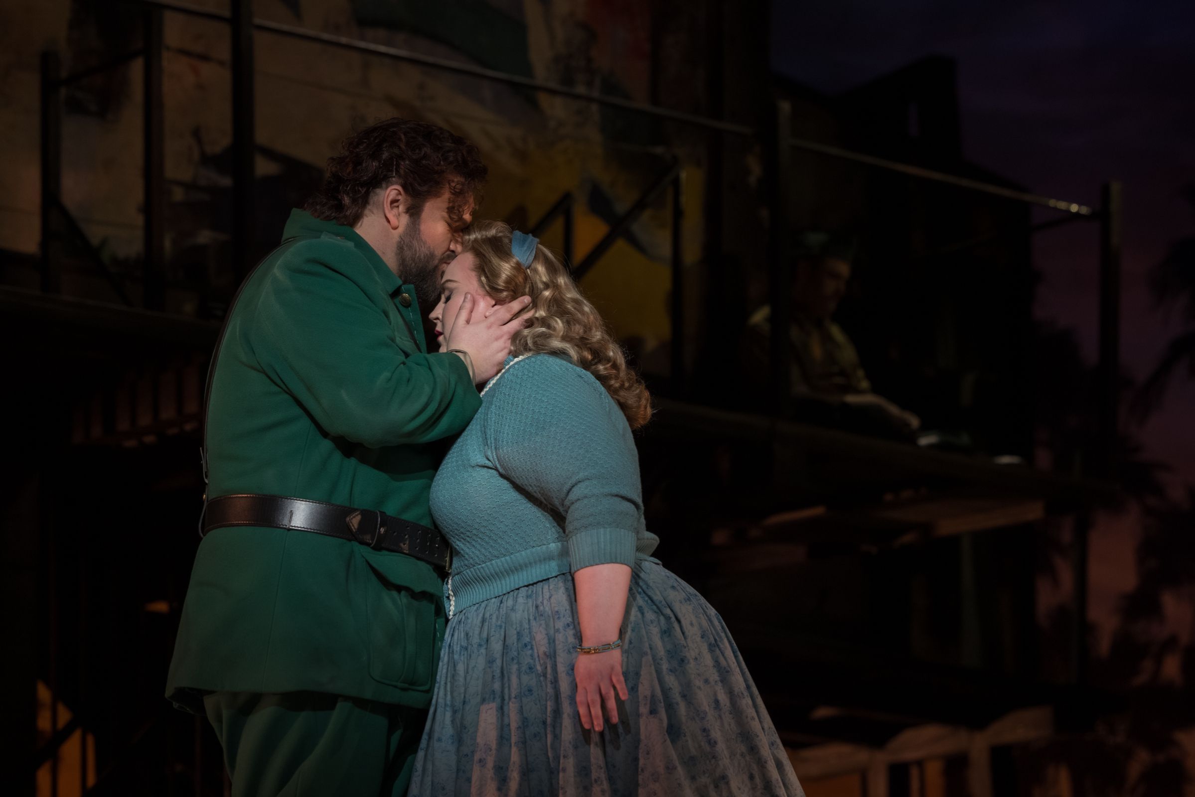 Matthew Cairns (Don José) and Kathleen O'Mara (Micaëla) &copy; Sunny Martini