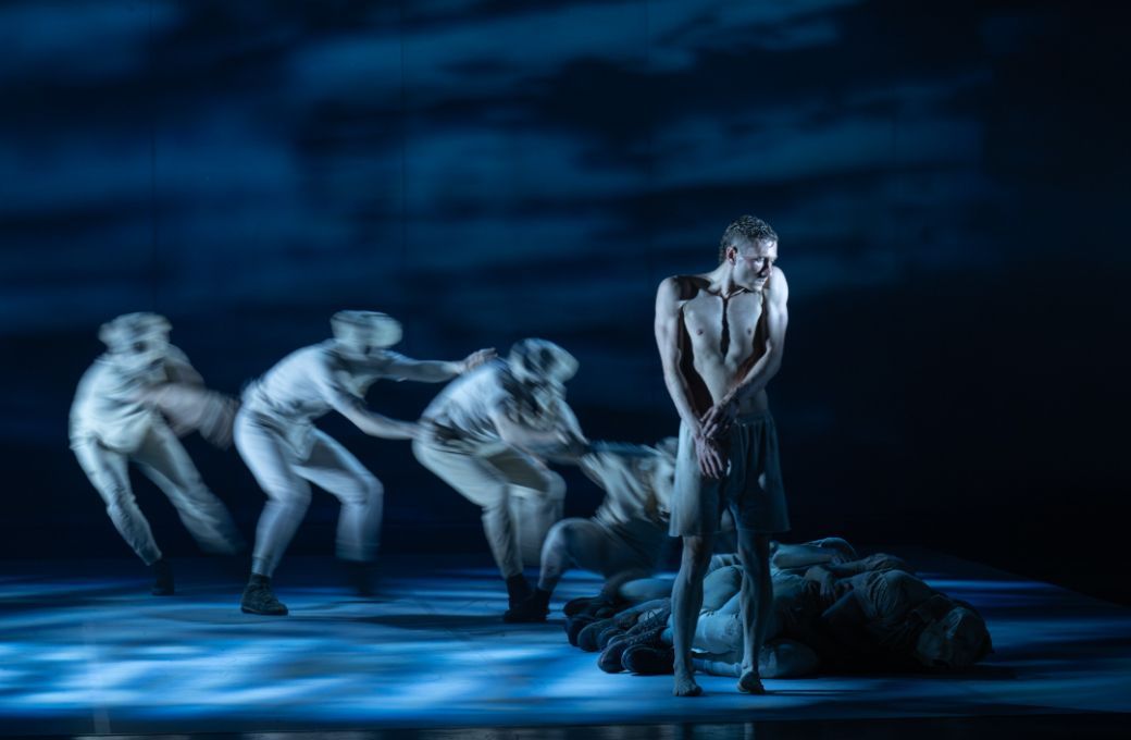 Benji Knapper and BalletBoyz in Iv&aacute;n P&eacute;rez&rsquo; <i>Young Men</i> &copy; Amber Hunt