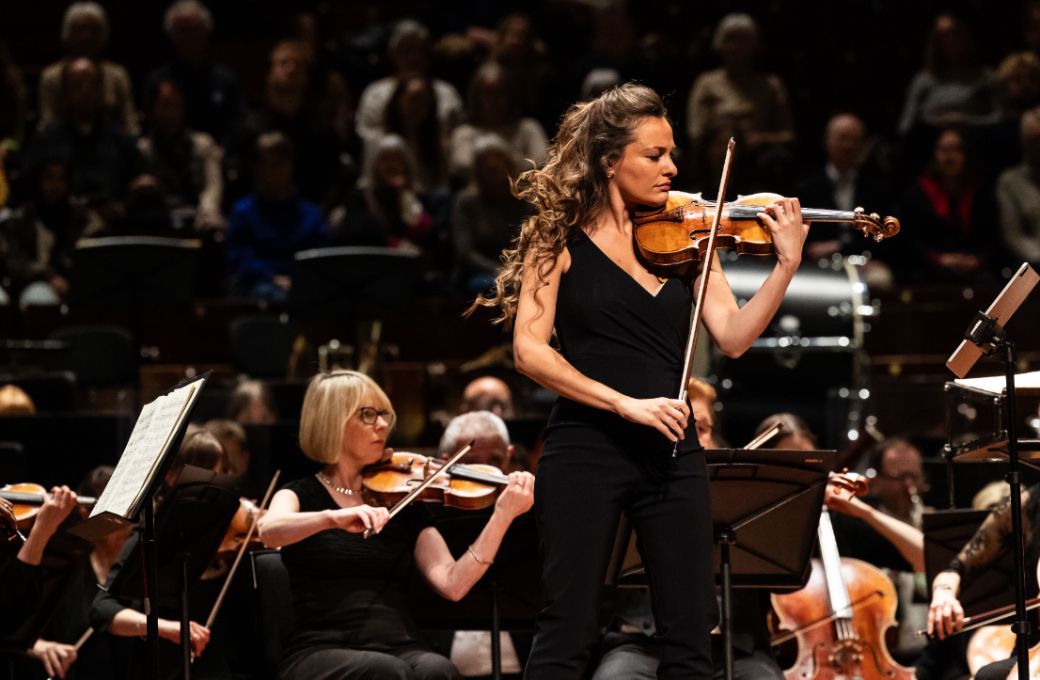 Elgarian emotion from the Benedetti, Karabits and the RSNO