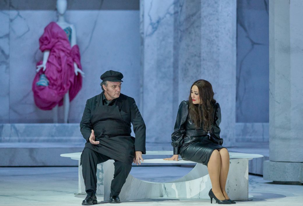 Ludovic T&eacute;zier (Zurga) und Kristina Mkhitaryan (Le&iuml;la) &copy; Wiener Staatsoper | Michael P&ouml;hn