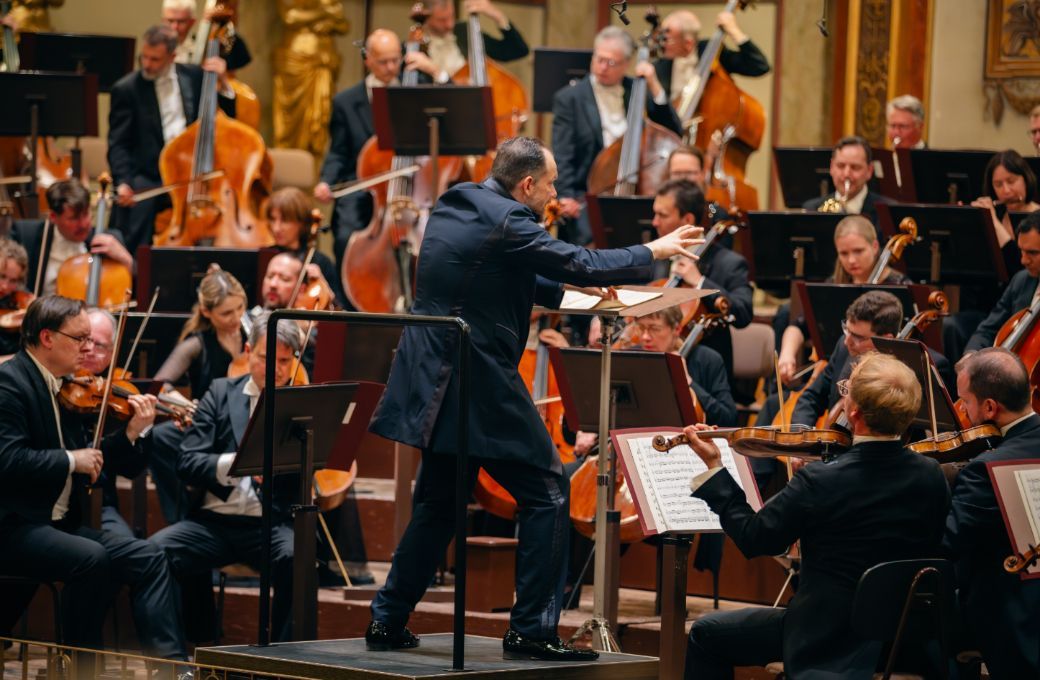 Andris Nelsons conducts the Gewandhausorchester Leipzig in the Musikverein &copy; Gewandhaus | Martin Seifert