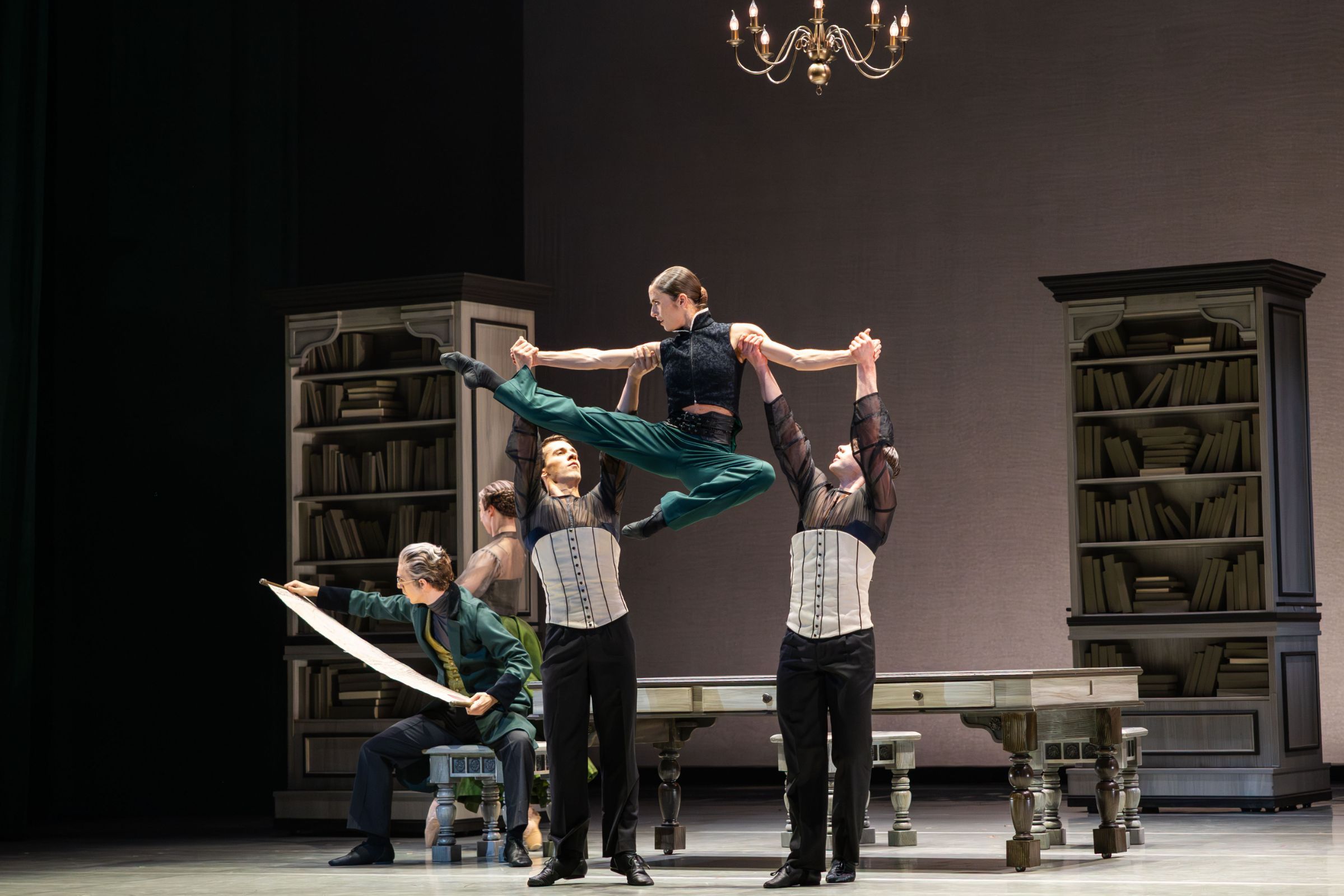 Gemma Coutts in Annabelle Lopez Ochoa’s <i>Gentleman Jack</i> © Colleen Mair