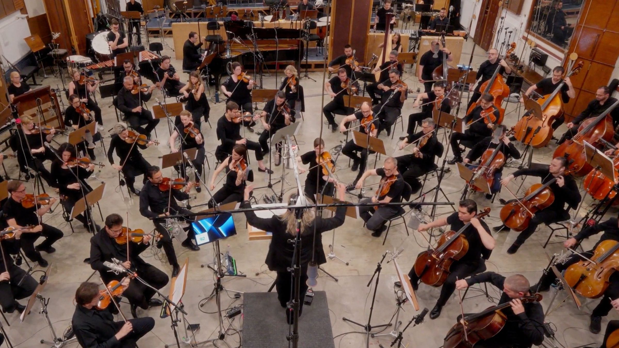 Budapest Scoring Orchestra recording <i>Romanza</i> &copy; Viktor Szende | NateChet Music