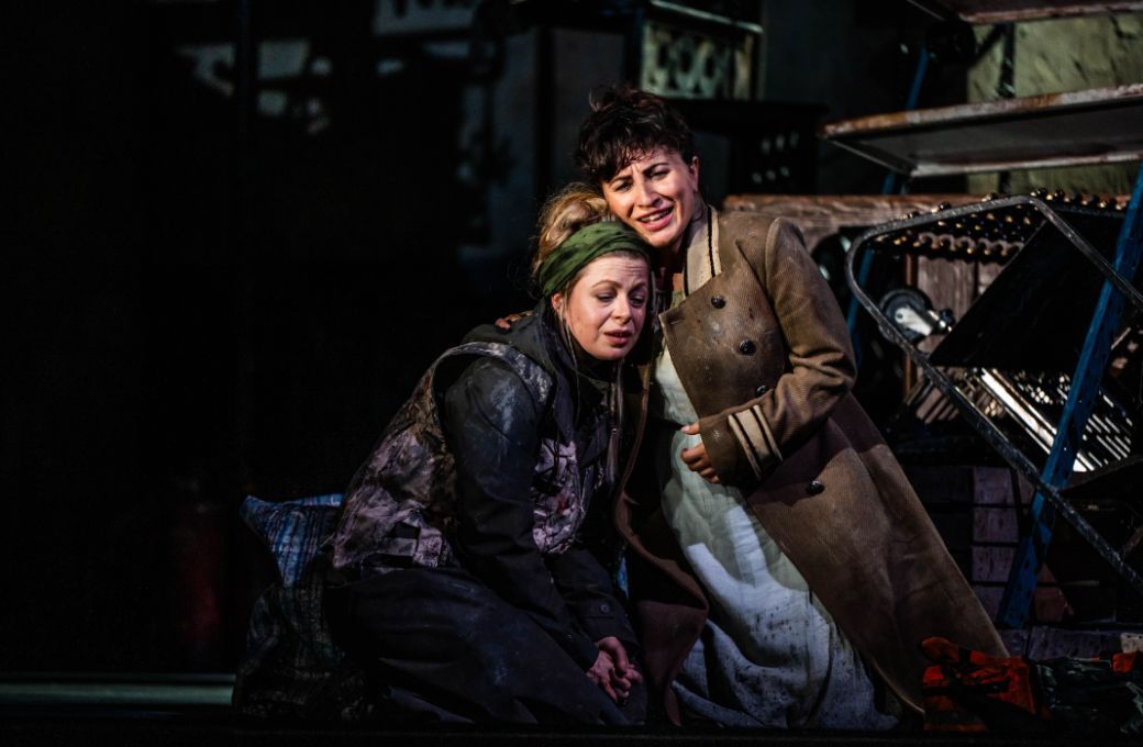 Siobhan Stagg (Adalgisa) and Salome Jicia (Norma) &copy; Ruth Medjber