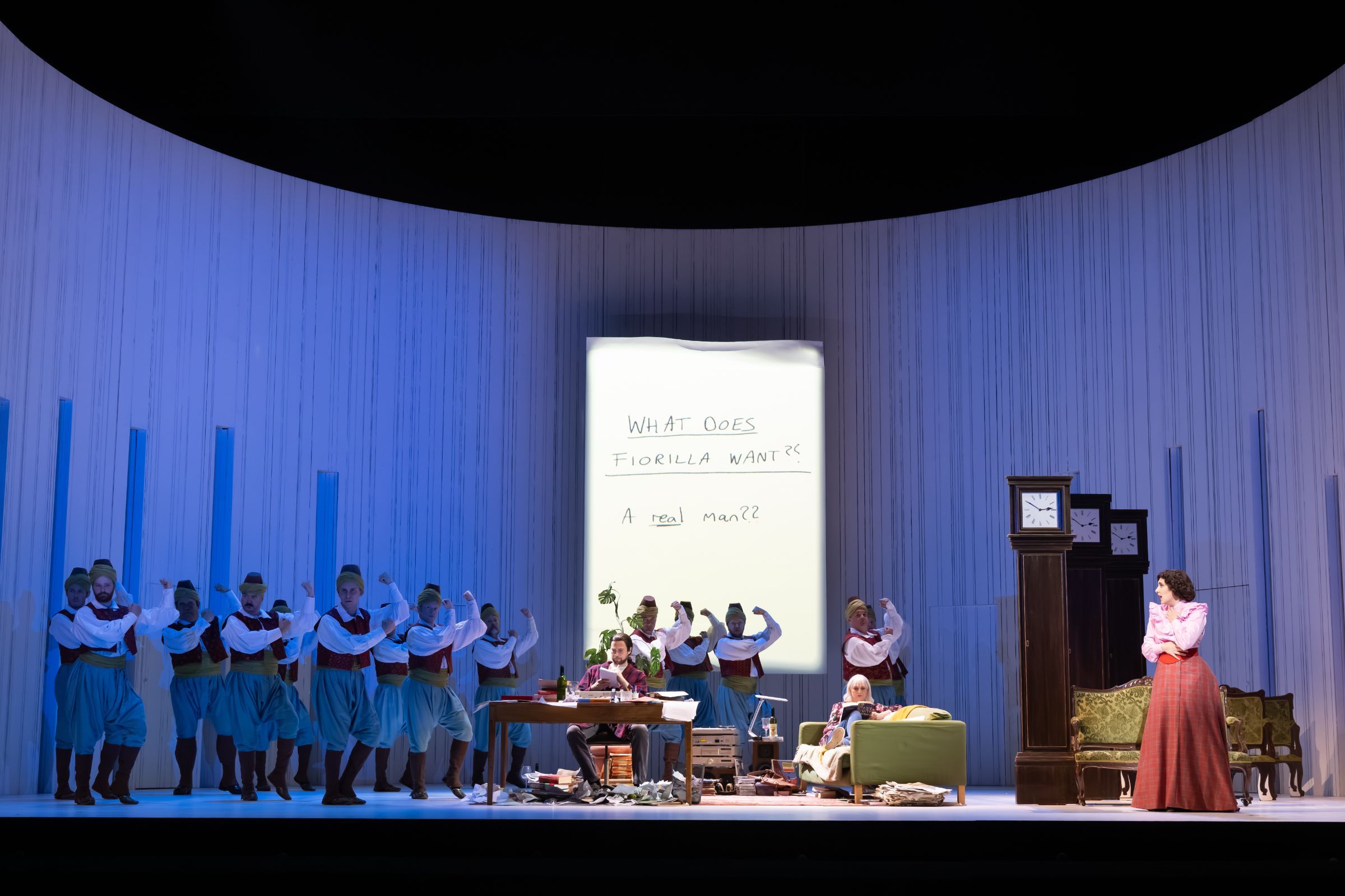 <i>Il turco in Italia</i> &copy; Glyndebourne Productions Ltd. Photo: ASH