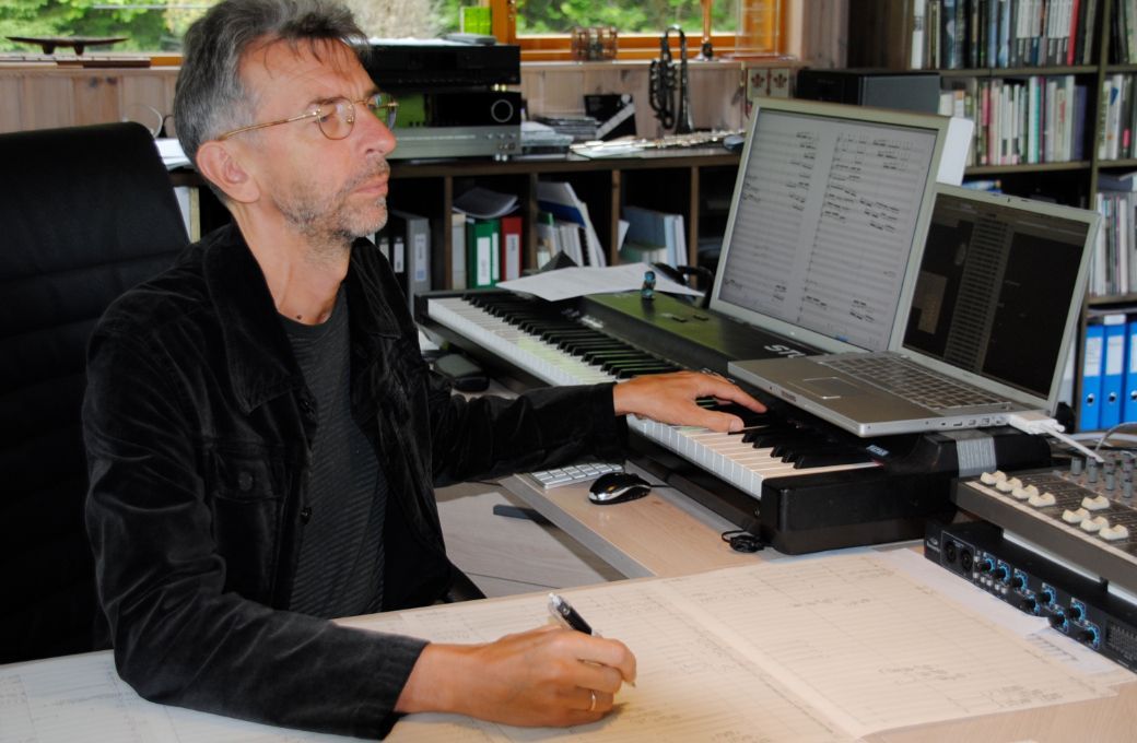 Erkki-Sven Tüür in his studio © Anne Tüür