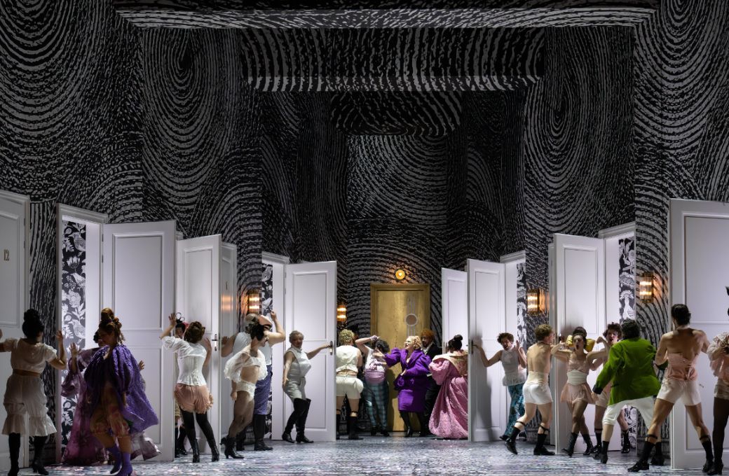 <i>Il viaggio a Reims</i> ensemble &copy; SF | Monika Rittershaus