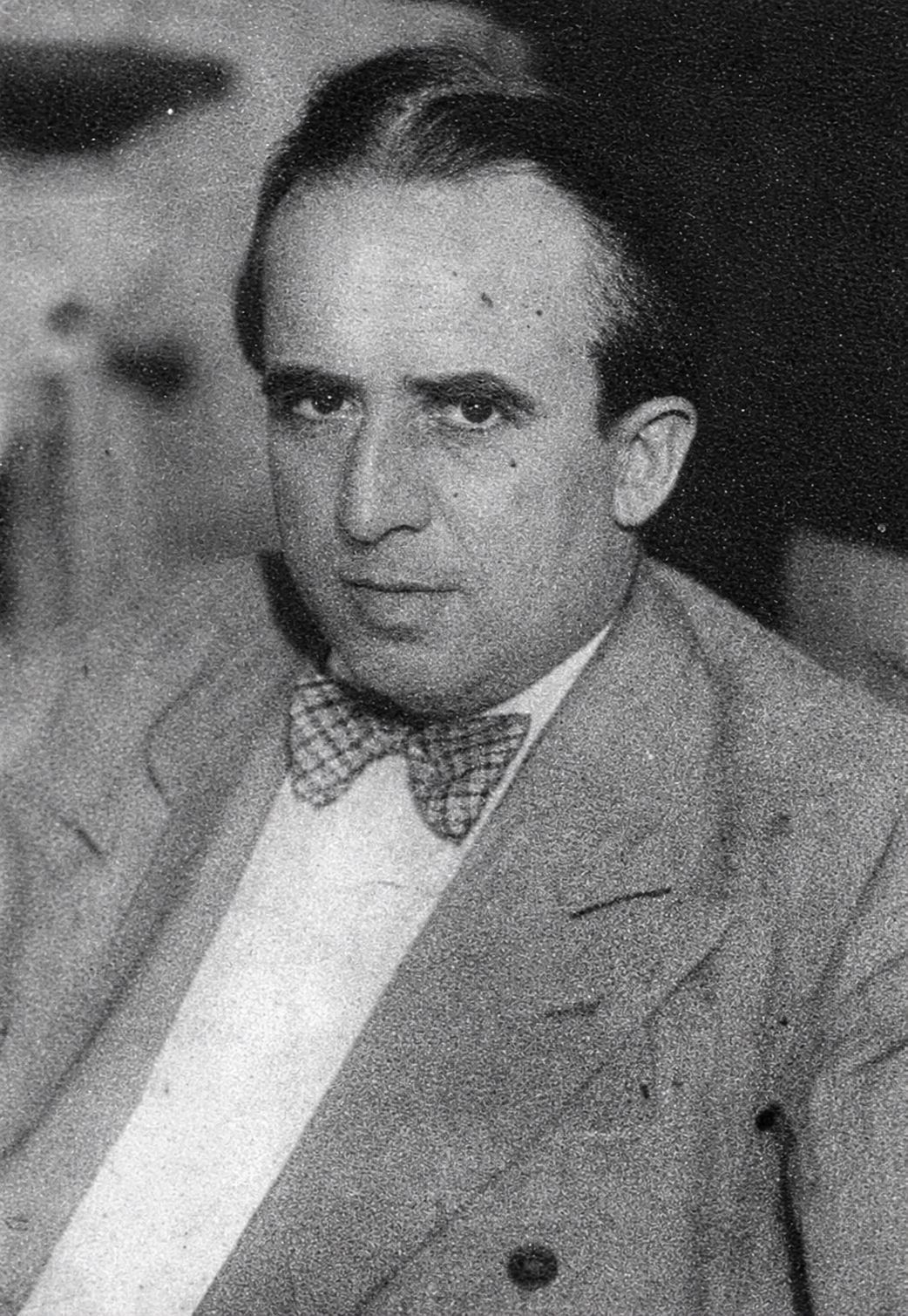 Manfred Gurlitt, 1942 © Rekōdo bunka (Record Culture), June 1942 | Public domain