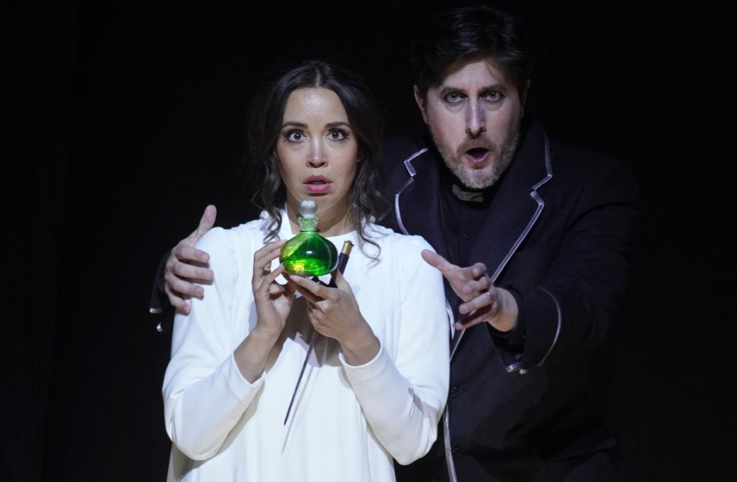 Nadine Sierra (Julieta) y Roberto Tagliavini (Fray Laurent) &copy; Javier del Real | Teatro Real