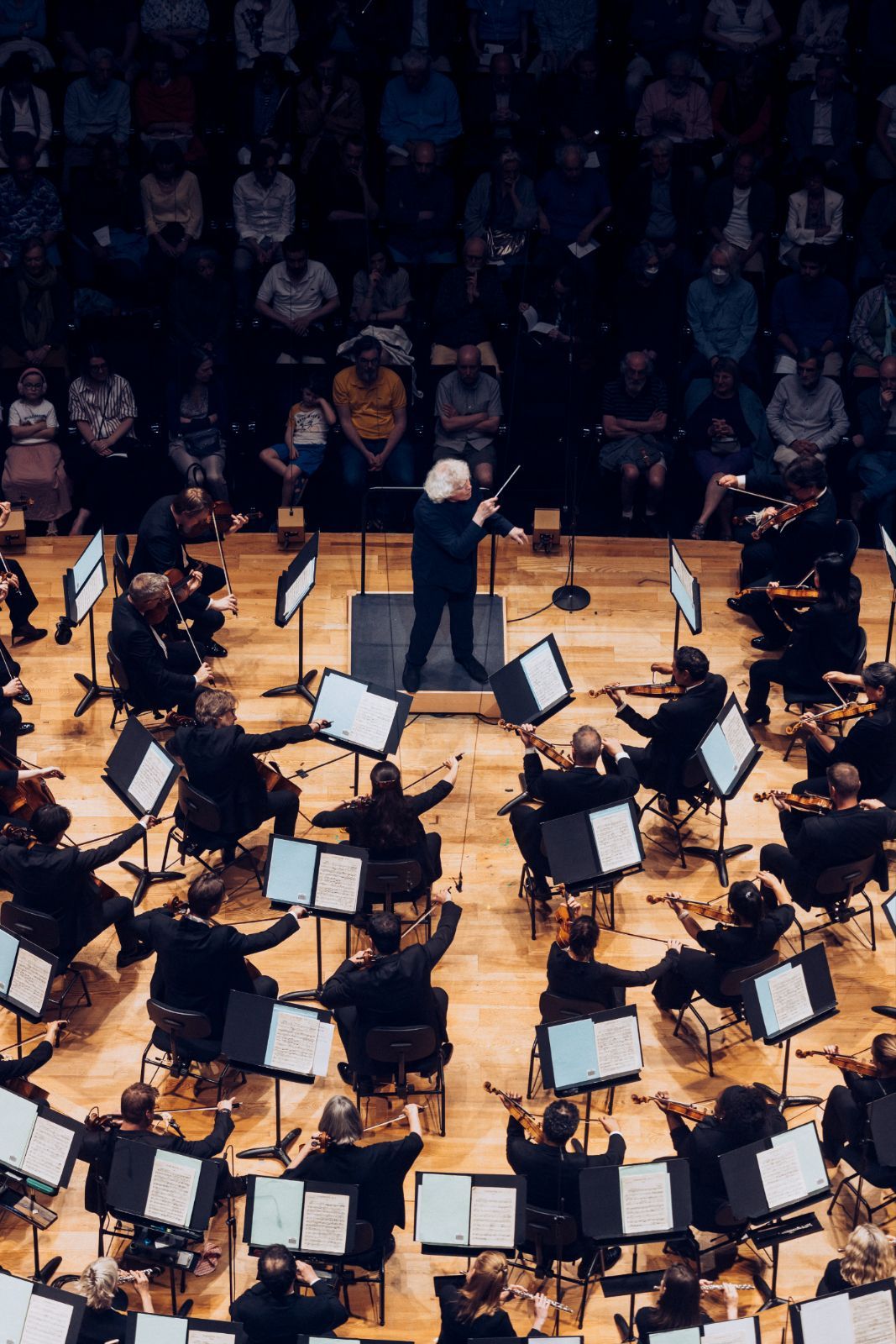 Simon Rattle et le LSO à la Philharmonie &copy; Ava du Parc