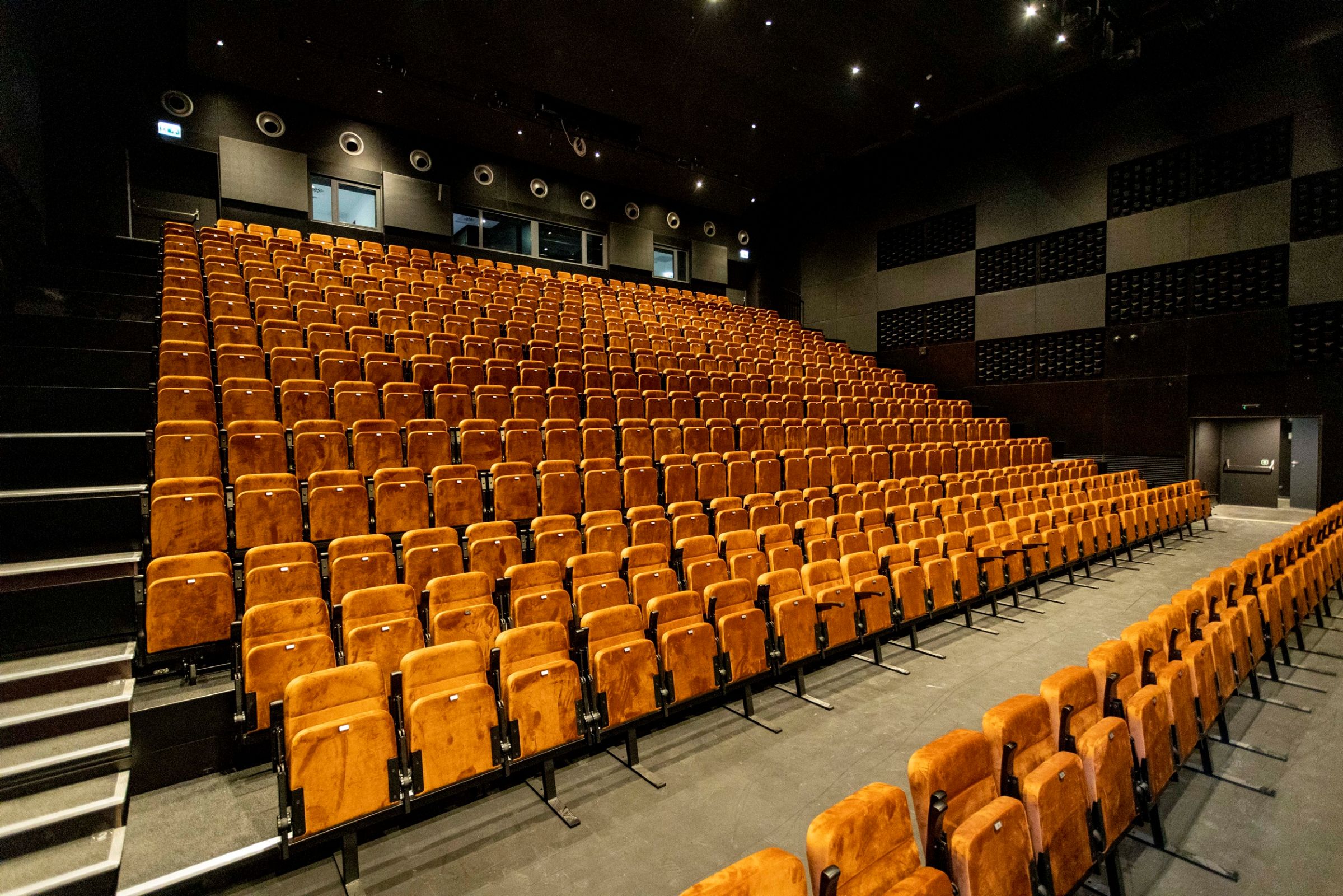 Auditorium of Eiffel Art Studios © Péter Rákossy / Hungarian State Opera