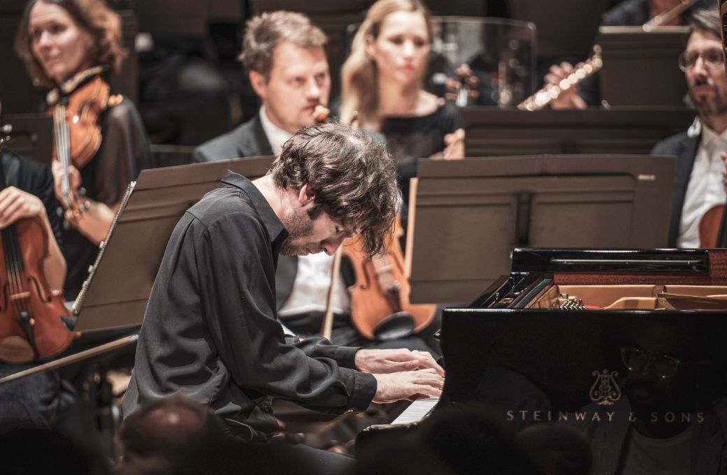 Alexandre Kantorow and the Orchestre National du Capitole de Toulouse © Romain Alcaraz
