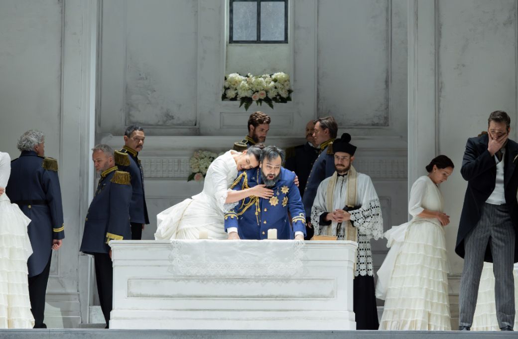 Federica Lombardi (Amelia) and George Petean (Simon Boccanegra) &copy; Dutch National Opera | Ben van Duin