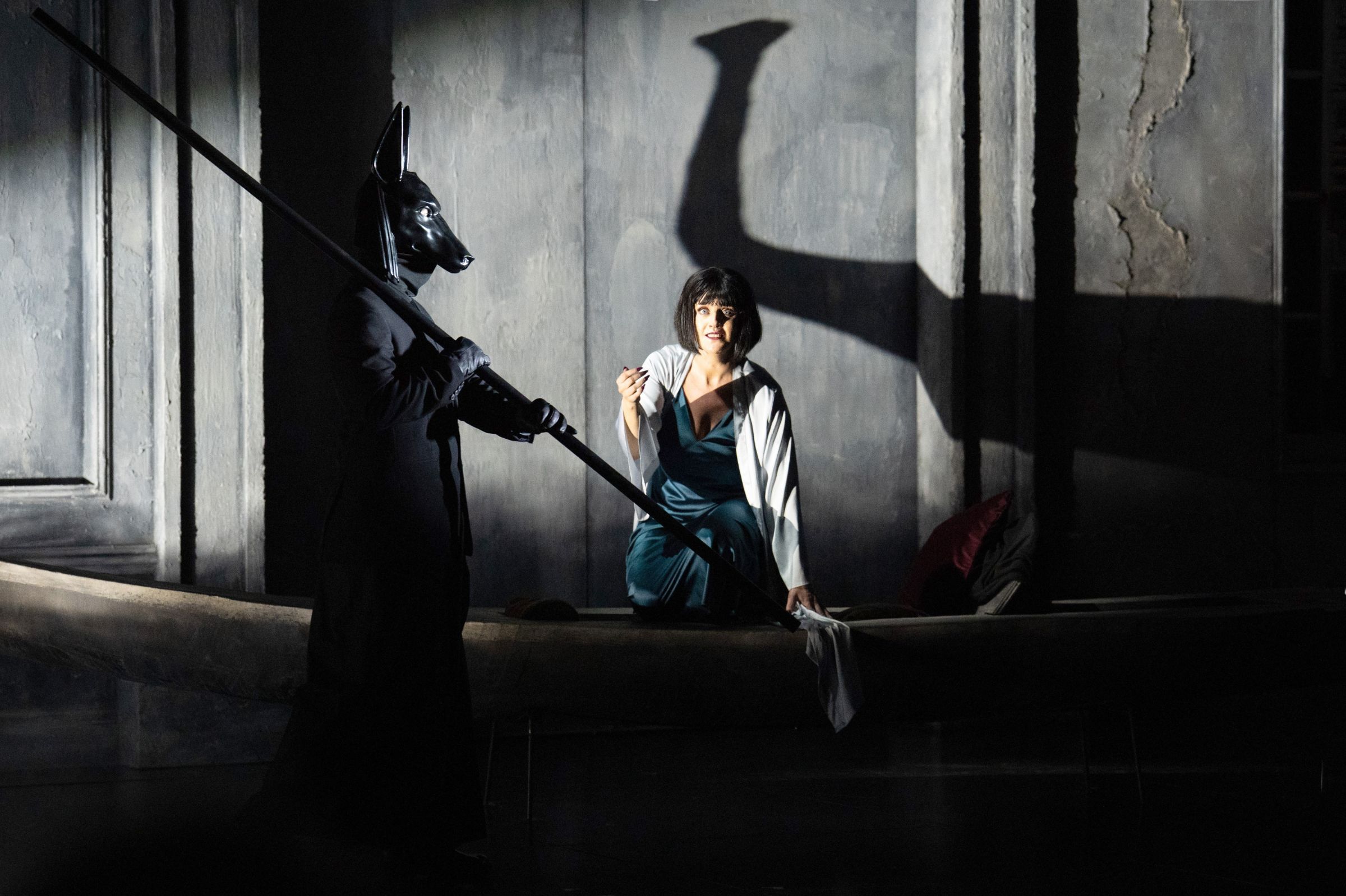 Sarah Brady (Cleopatra) &copy; Richard Hubert Smith