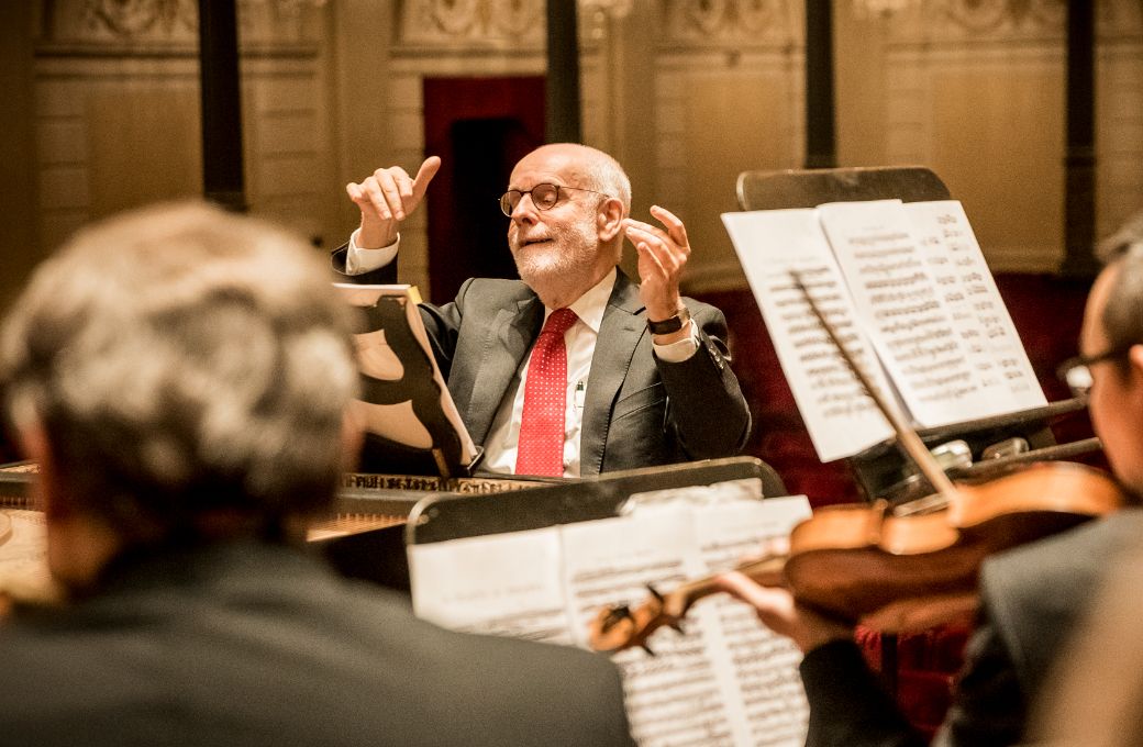 Ton Koopman dirigiert das Amsterdam Baroque Orchestra © Foppe Schut