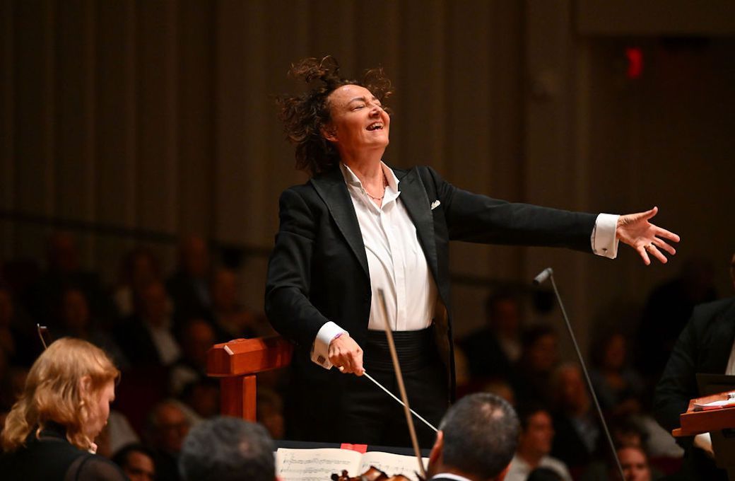 Mathalie Stutzmann conducts the Atlanta Symphony Orchestra &copy; Adam Hagy | Atlanta Symphony Orchestra