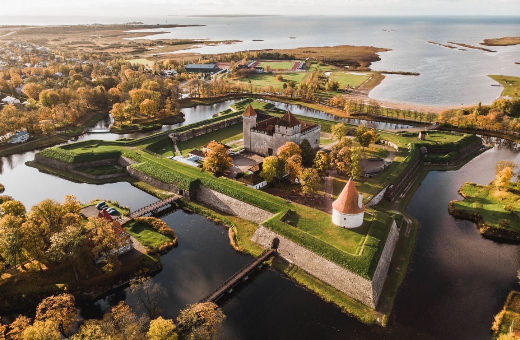 Kuressaare Castle, Saaremaa &copy; Priidu Saart | Visit Estonia