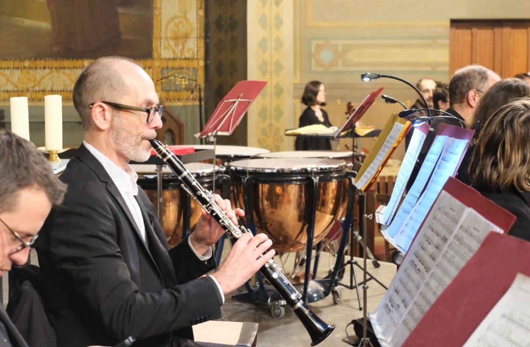 Olivier, au sein d'Ut Cinqui&egrave;me &copy; R&eacute;mi Monti / Bachtrack