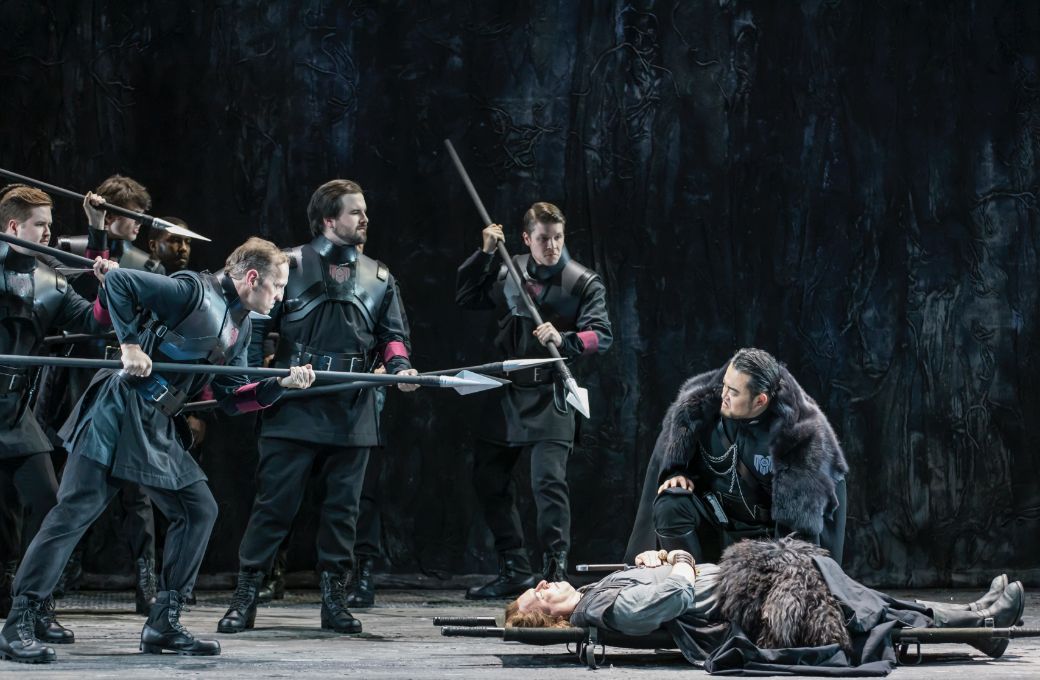 Le Bu (Gunther) and Stefan Vinke (Siegfried) © Raftermen