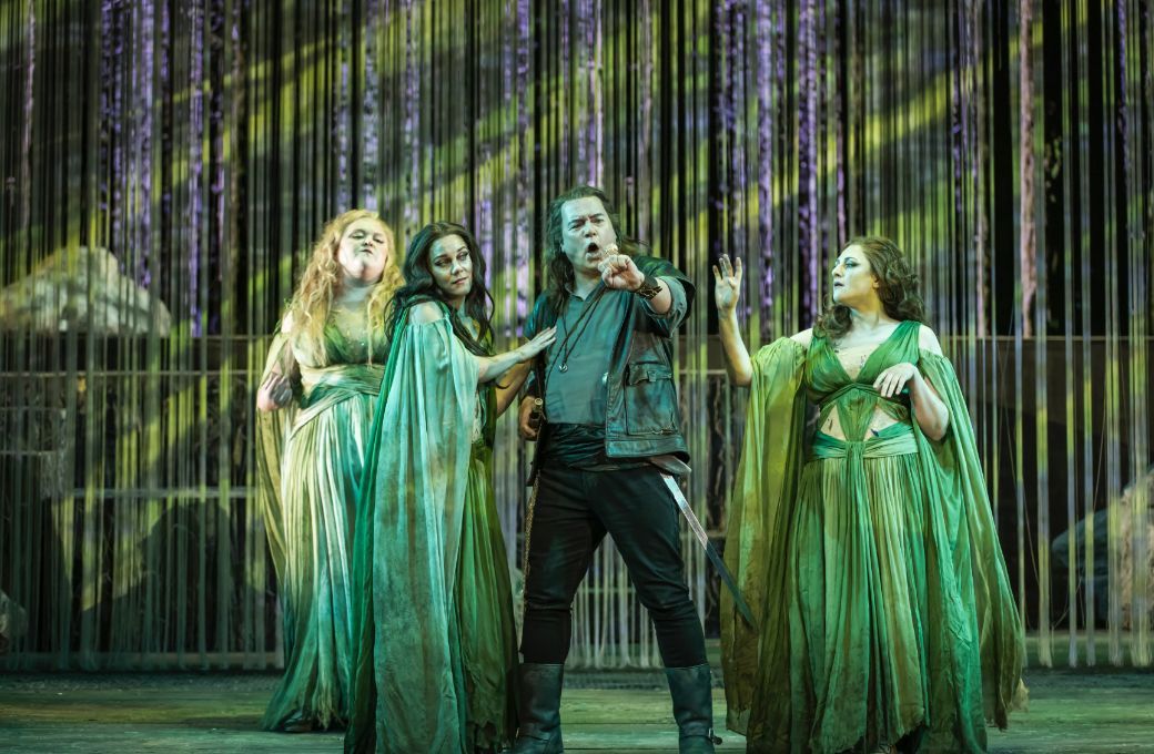 Stefan Vinke (Siegfried) with Gretchen Krupp, Cadie J Bryan & Alexandra Razskazoff (Rhinemaidens) © Raftermen