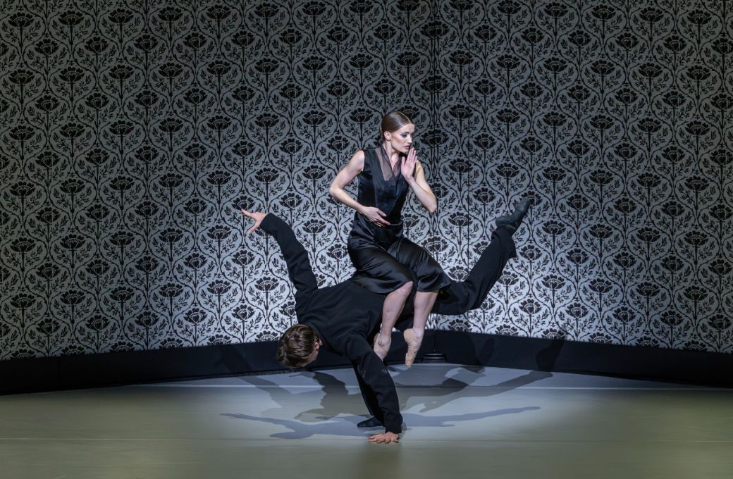 Anna Rose O&rsquo;Sullivan and Vadim Muntagirov in <i>Shoot the Moon</i> &copy; The Royal Ballet 2026. Johan Persson