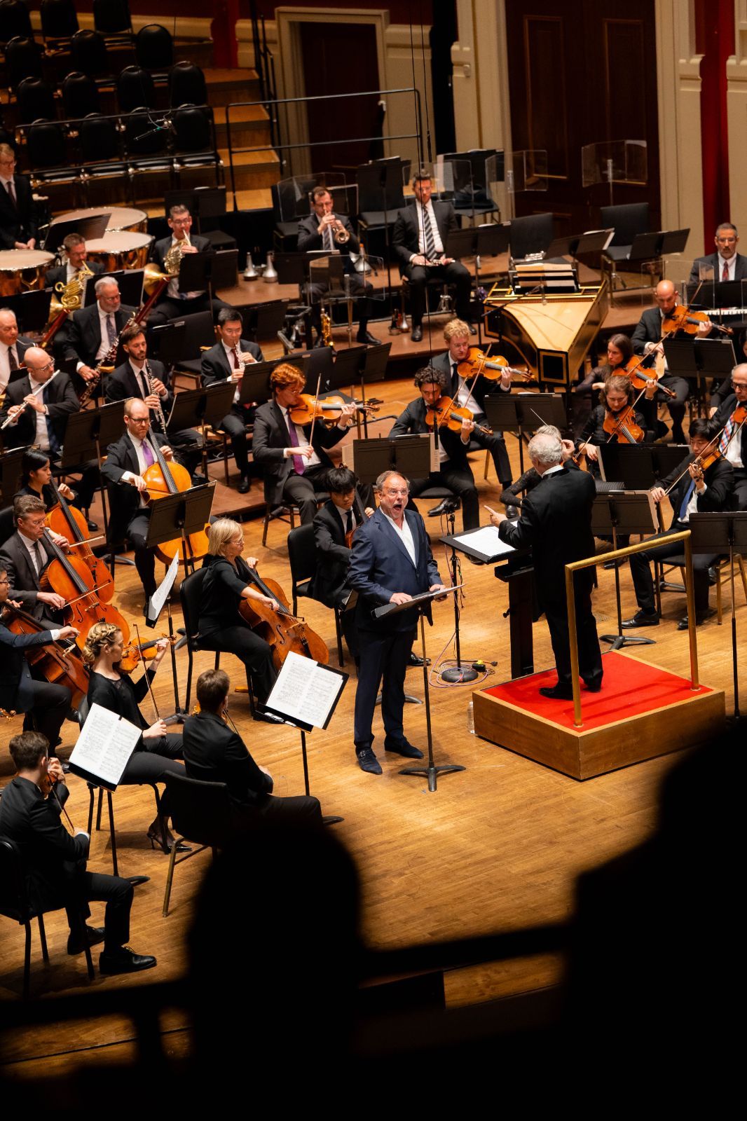 Matthias Goerne, Manfred Honeck and the Pittsburgh Symphony &copy; Josh Milteer