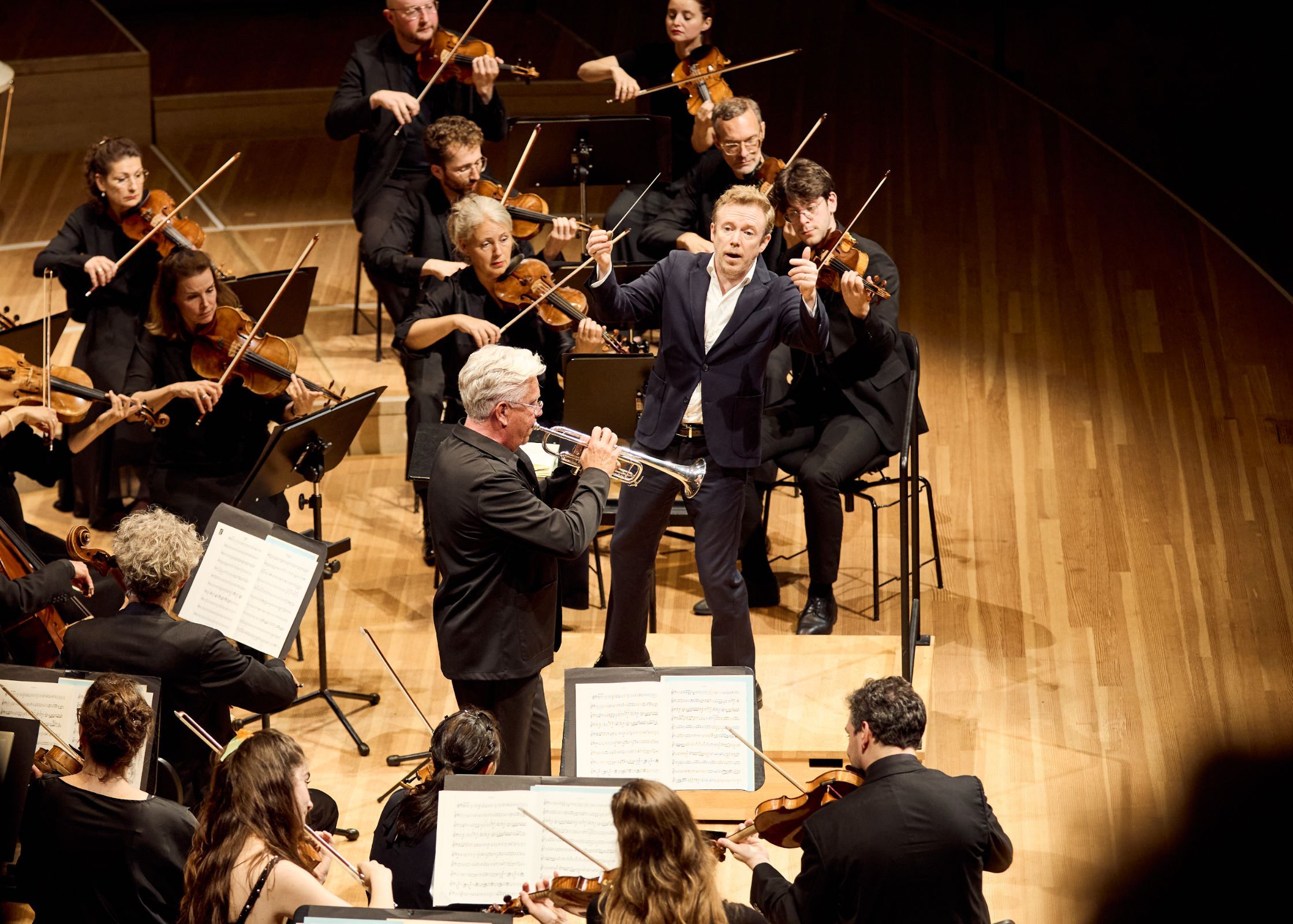 Håkan Hardenberger, Daniel Harding and the Mahler Chamber Orchestra &copy; Carolin Windel