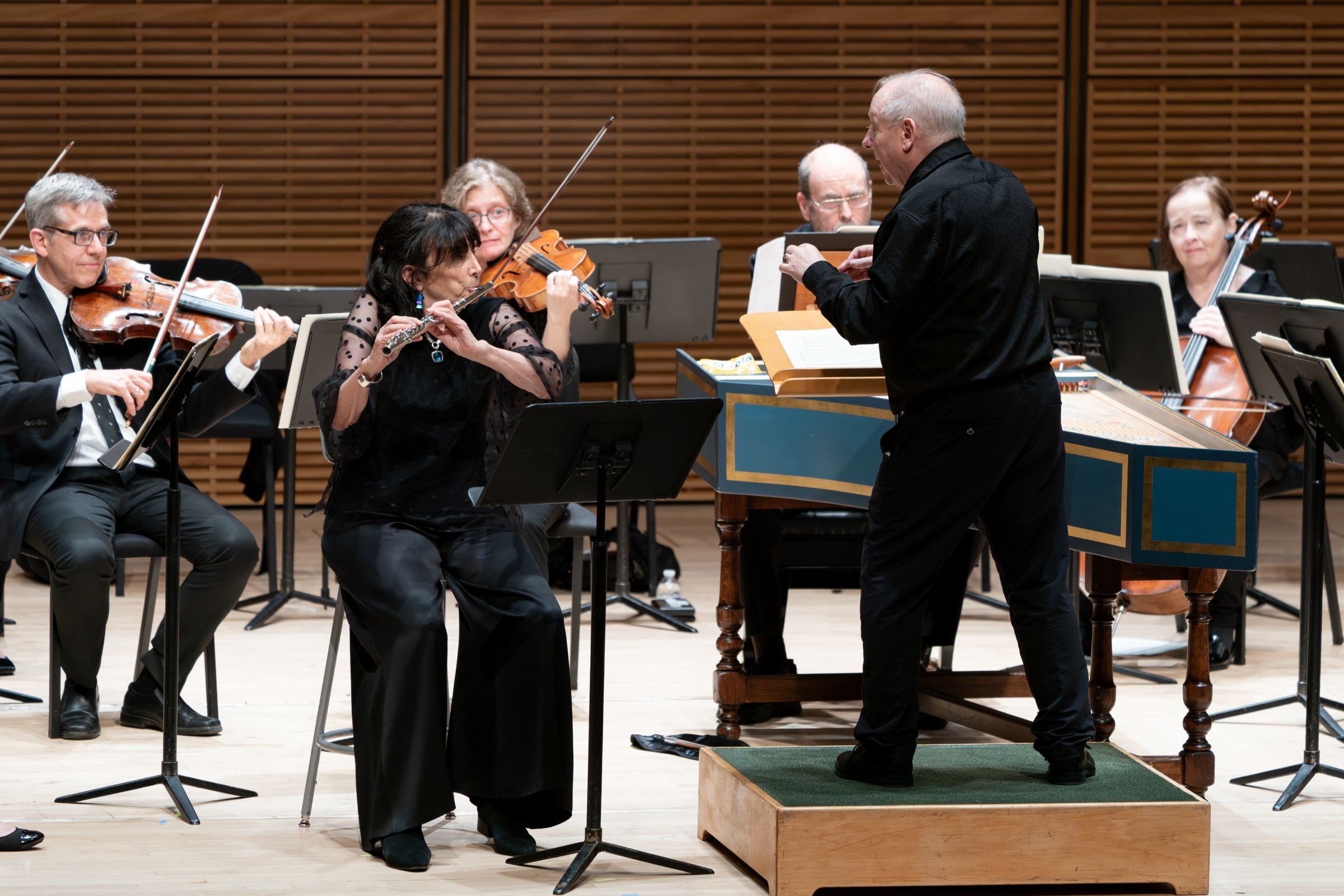Elizabeth Mann, Nicholas McGegan and the Orchestra of St Luke's &copy; Jennifer Taylor