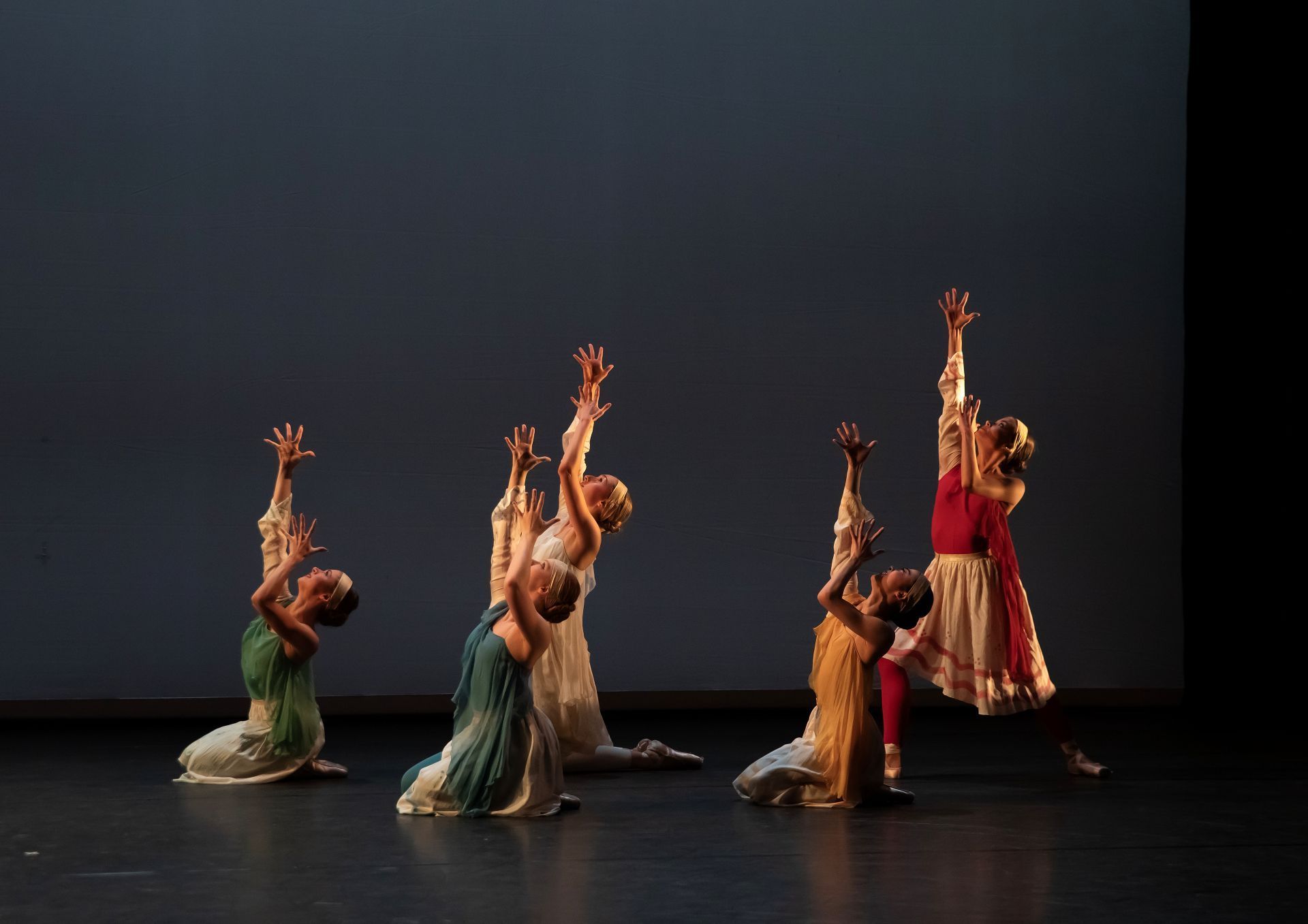 The Royal Ballet School in Ninette de Valois’ <i>The Arts of the Theatre</i> © THe Royal Ballet School. Photographed by Rachel Cherry