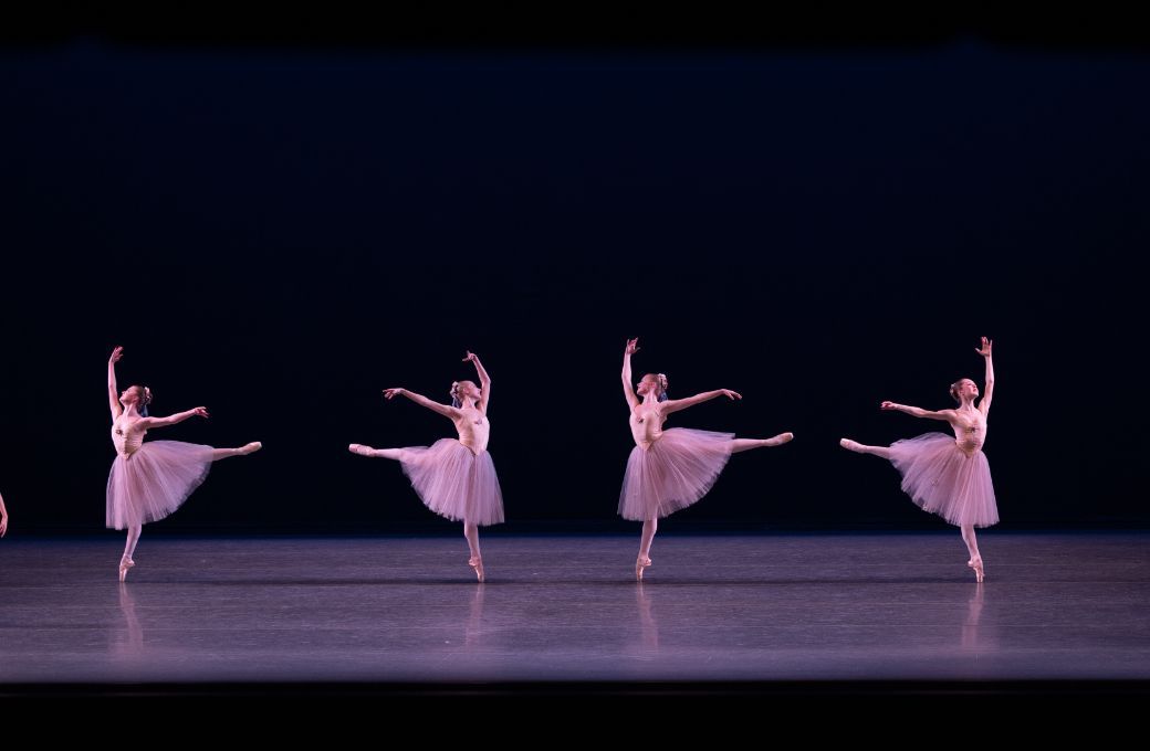 Students of the School of American Ballet in Balanchine’s <i>Valse Fantaisie</i> © Rosalie O'Connor