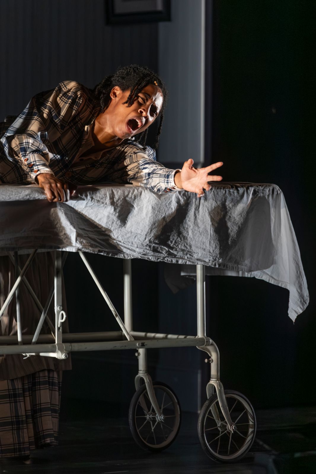 Brilliant but harrowing: <i>10 Days in a Madhouse</i> receives Canadian premiere © Eric Forget Photography