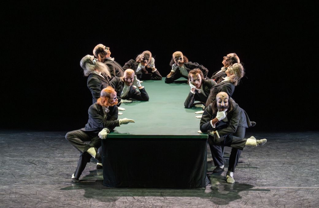 Birmingham Royal Ballet in Kurt Jooss’ <i>The Green Table</i> &copy; Johan Persson