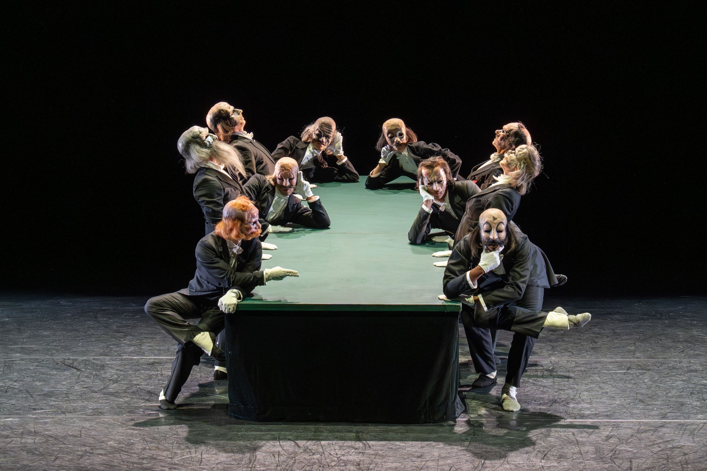 Birmingham Royal Ballet in Kurt Jooss’ <i>The Green Table</i> &copy; Johan Persson